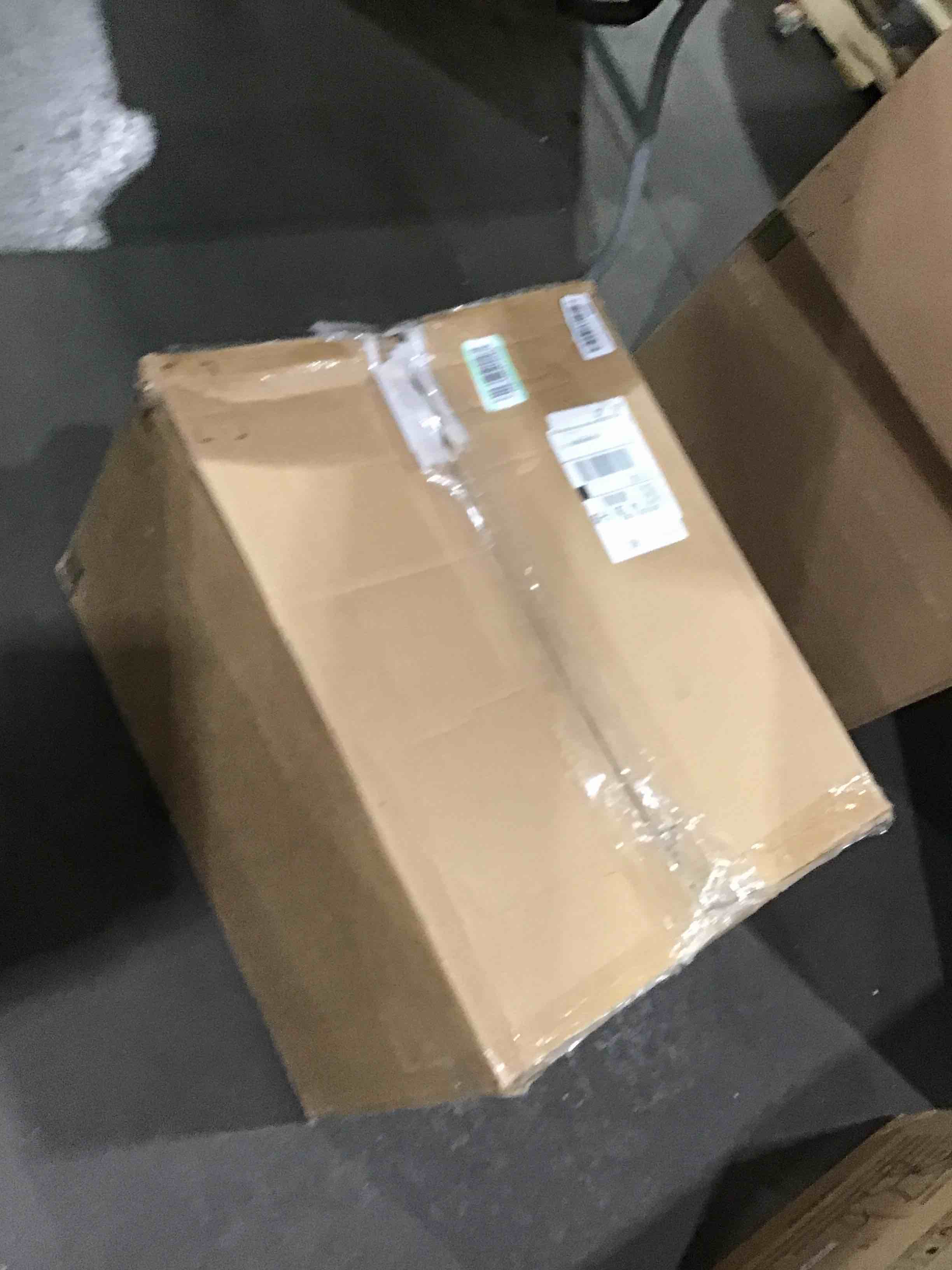 https://s3.amazonaws.com/lotting-images-prod/bidfta/GRA1795071_1744132650982.jpeg