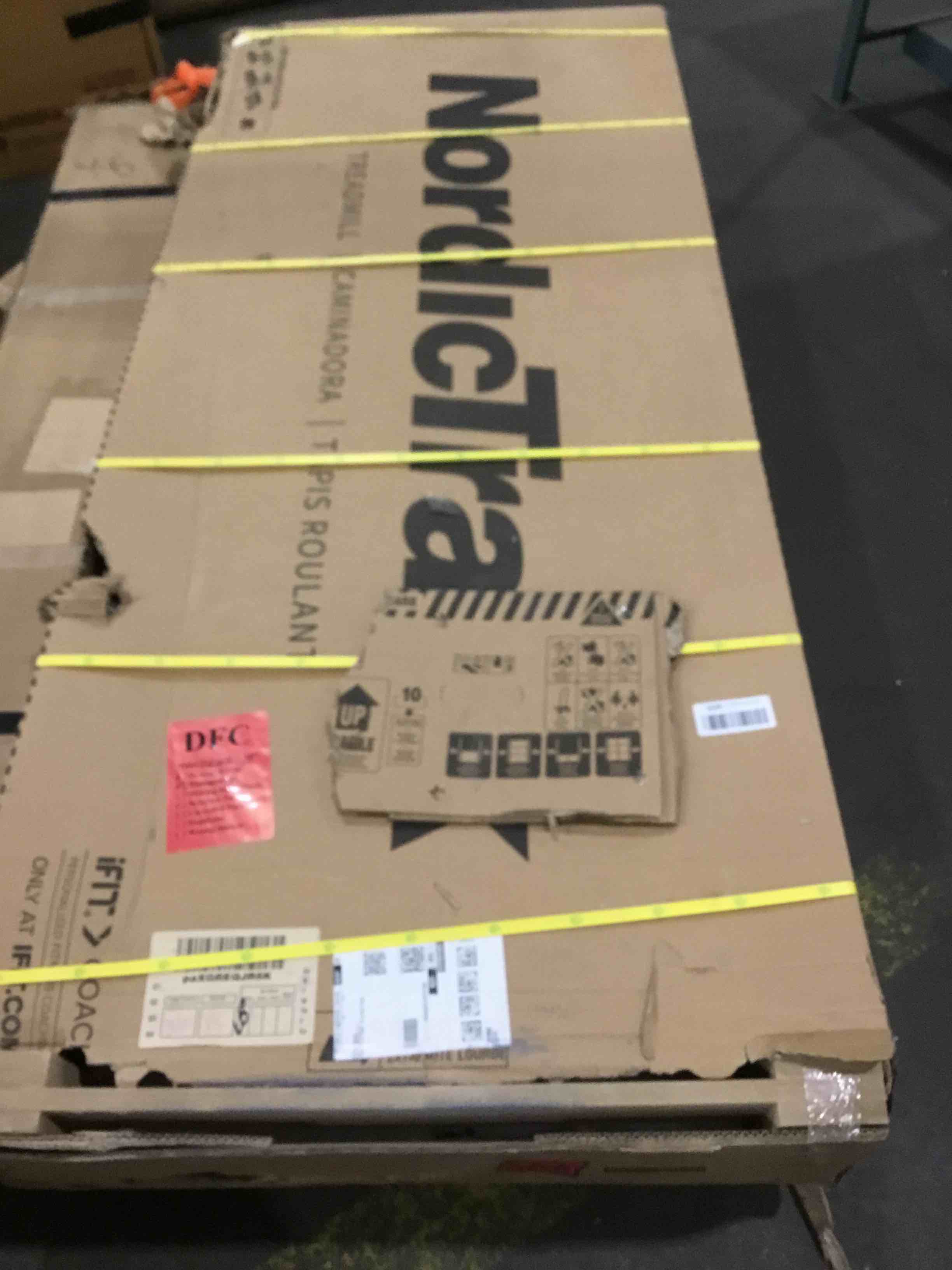 https://s3.amazonaws.com/lotting-images-prod/bidfta/GRA1795440_1745255034354.jpeg