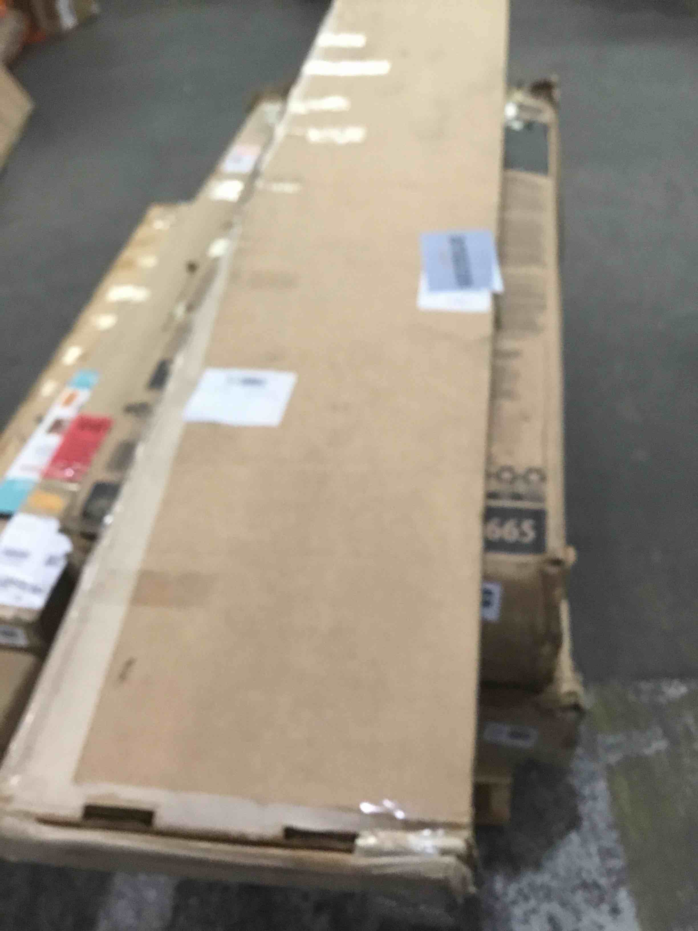 https://s3.amazonaws.com/lotting-images-prod/bidfta/GRA1795739_1745956078262.jpeg