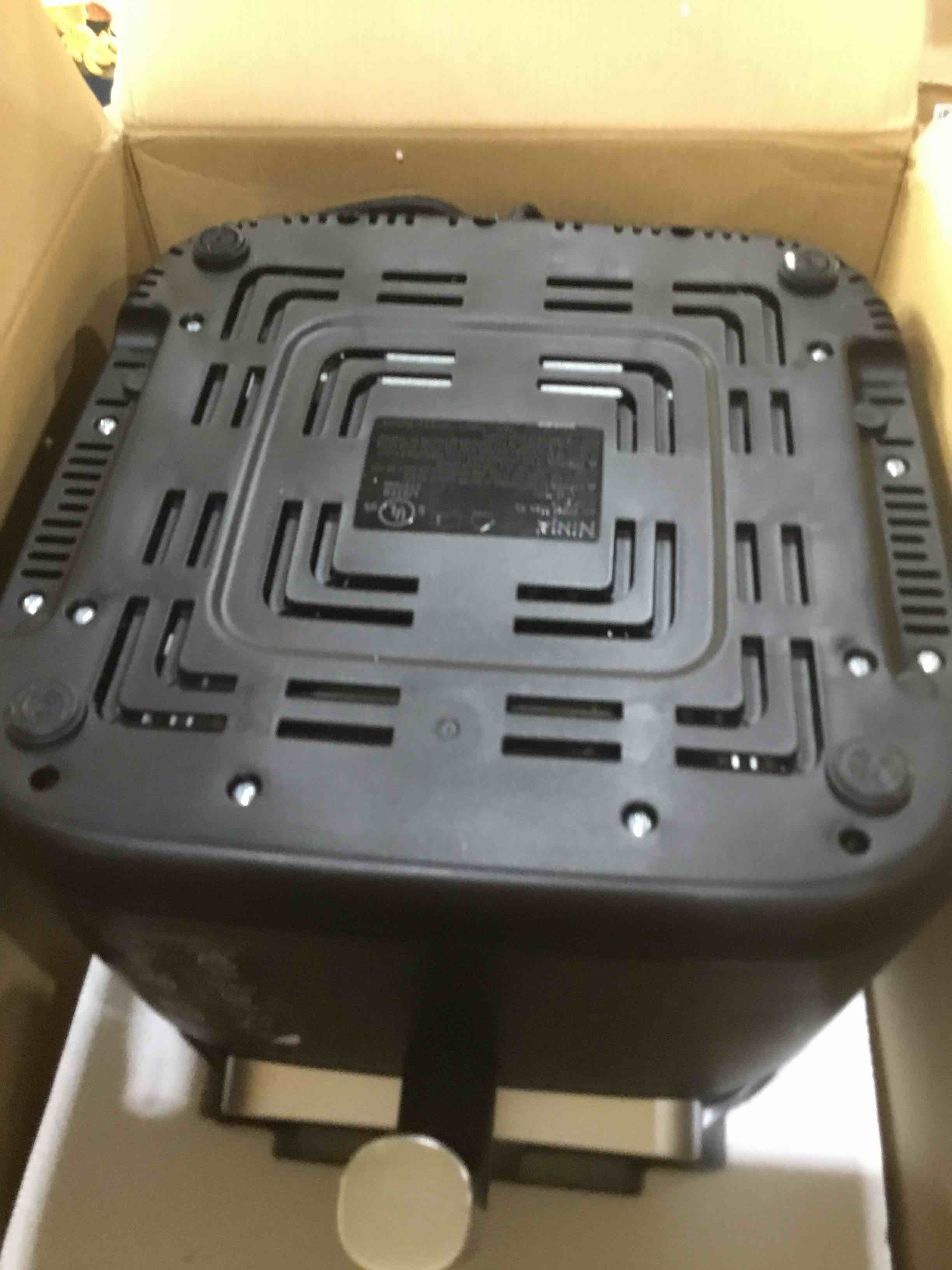https://s3.amazonaws.com/lotting-images-prod/bidfta/GRA1796009_1746217322592.jpeg