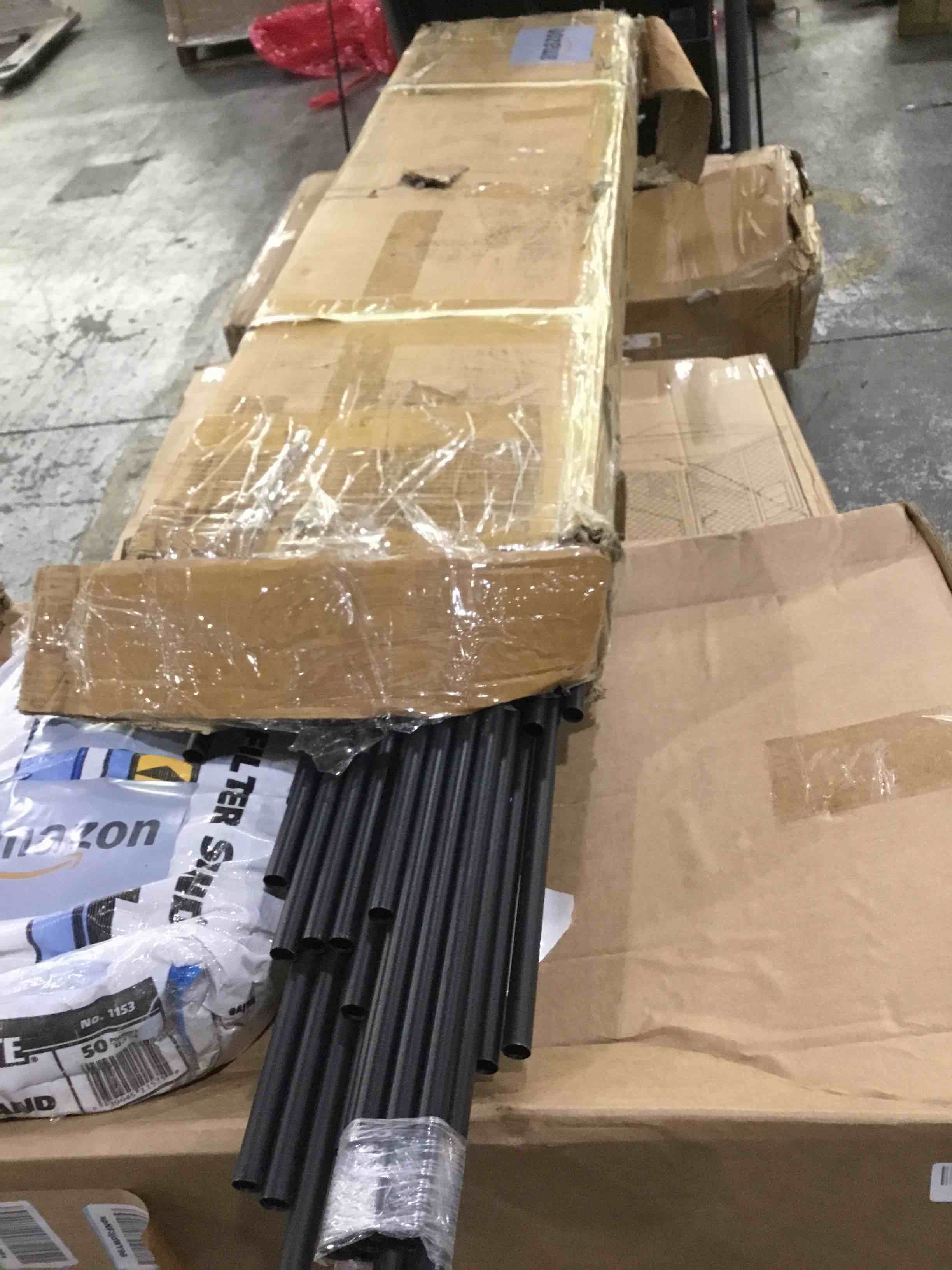https://s3.amazonaws.com/lotting-images-prod/bidfta/GRA1796196_1746553644774.jpeg