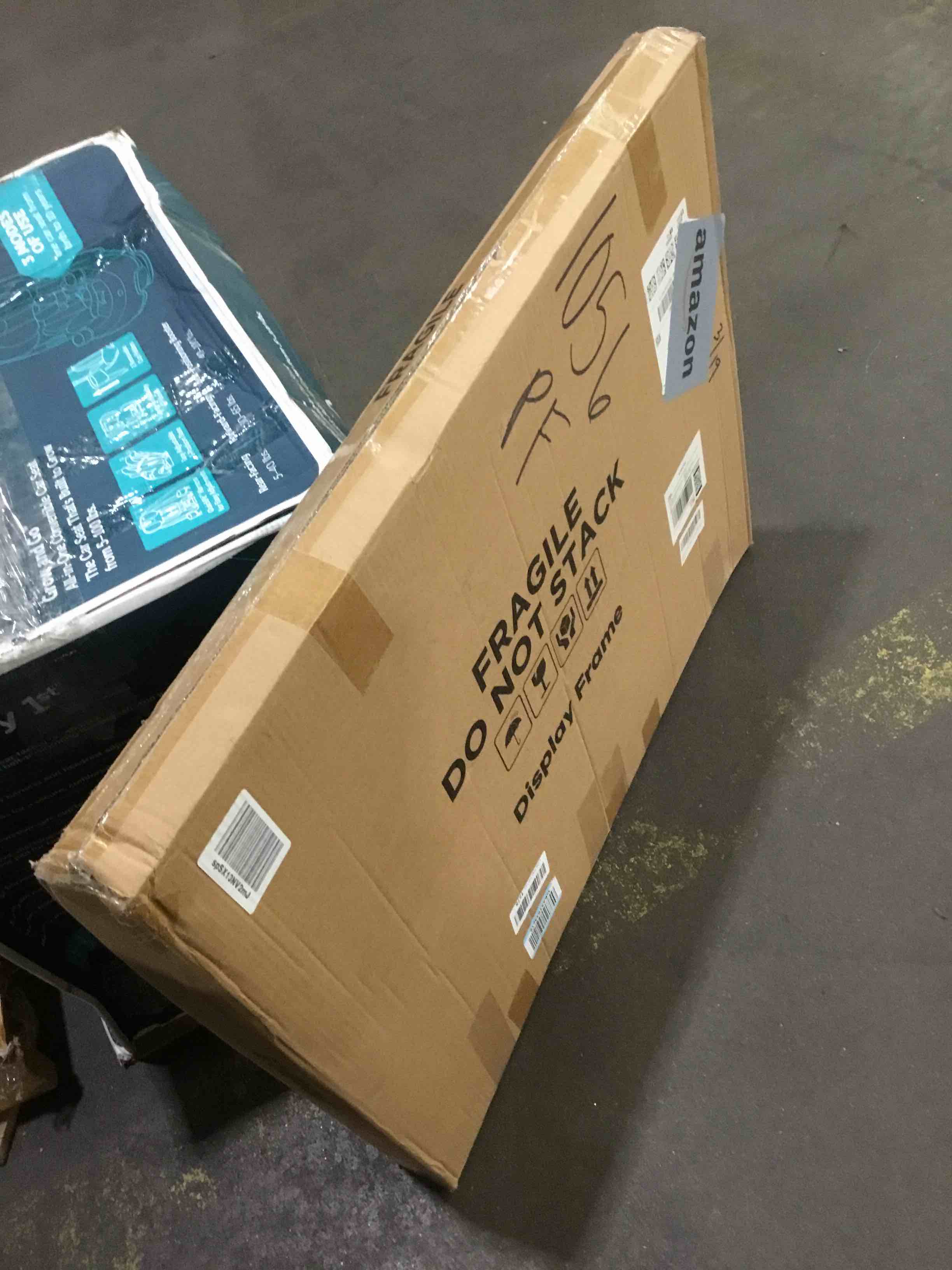 https://s3.amazonaws.com/lotting-images-prod/bidfta/GRA1796396_1746722836689.jpeg