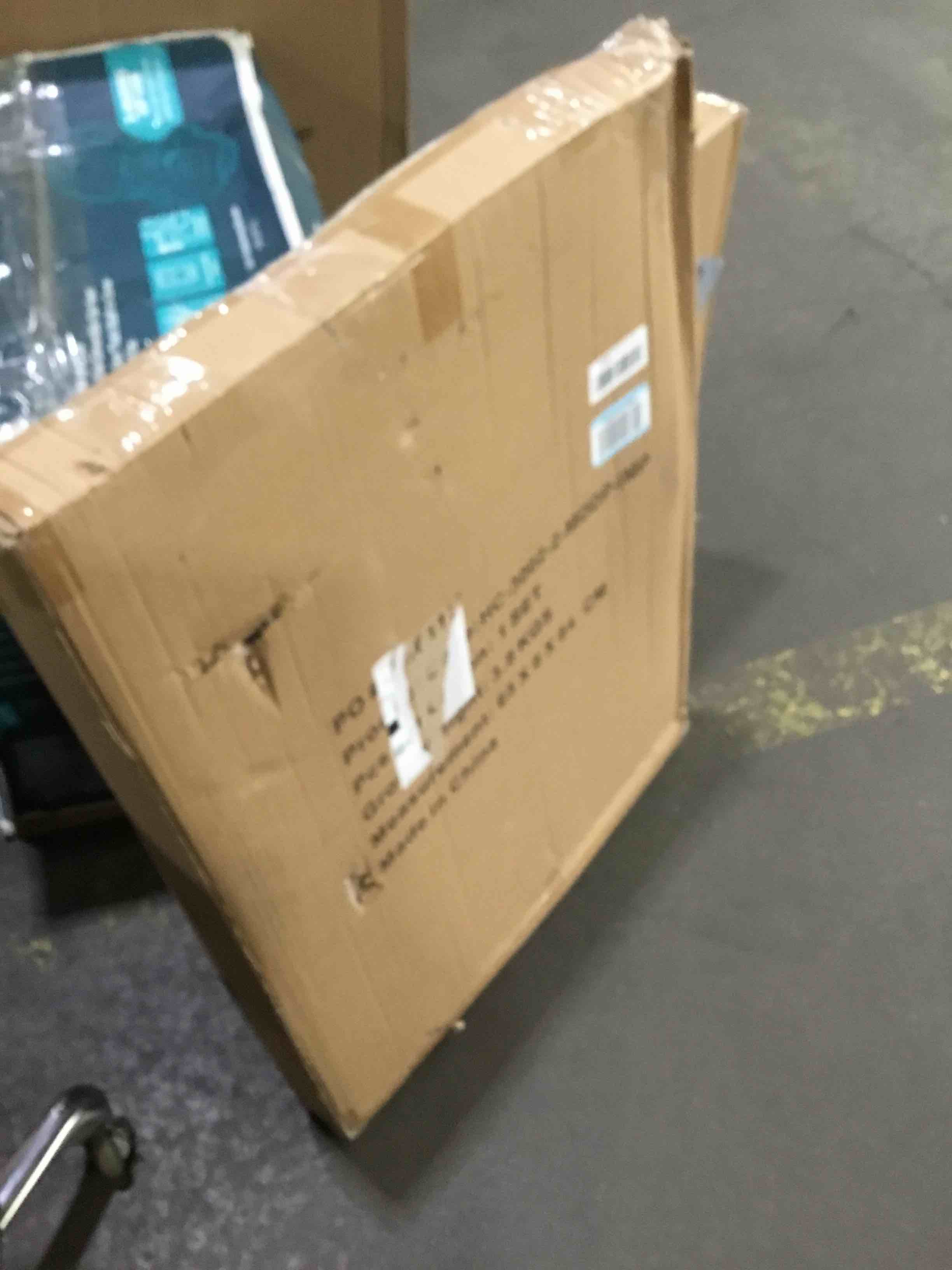 https://s3.amazonaws.com/lotting-images-prod/bidfta/GRA1796398_1746722978131.jpeg