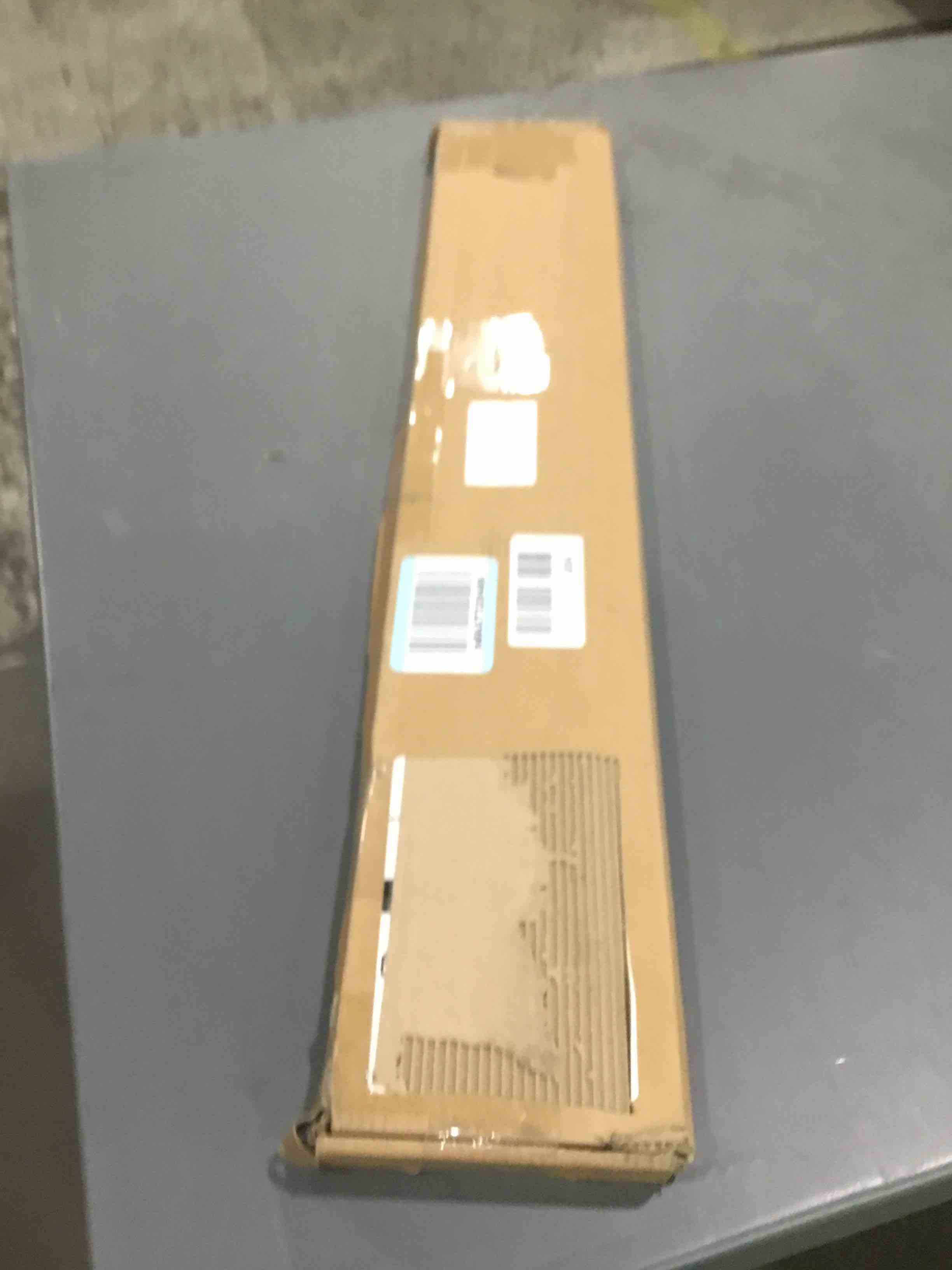 https://s3.amazonaws.com/lotting-images-prod/bidfta/GRA1796456_1746803776404.jpeg