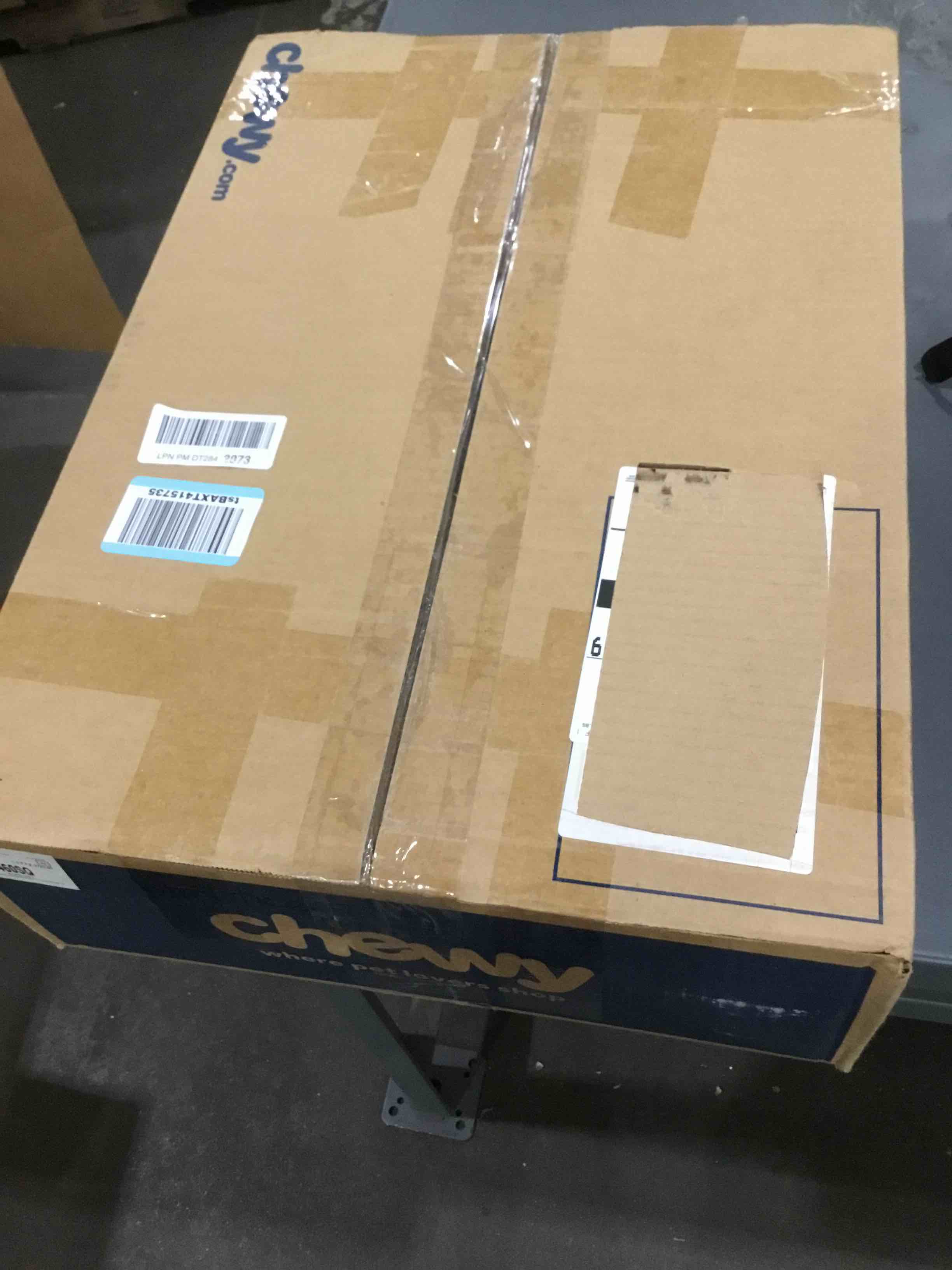 https://s3.amazonaws.com/lotting-images-prod/bidfta/GRA1796476_1746807715573.jpeg