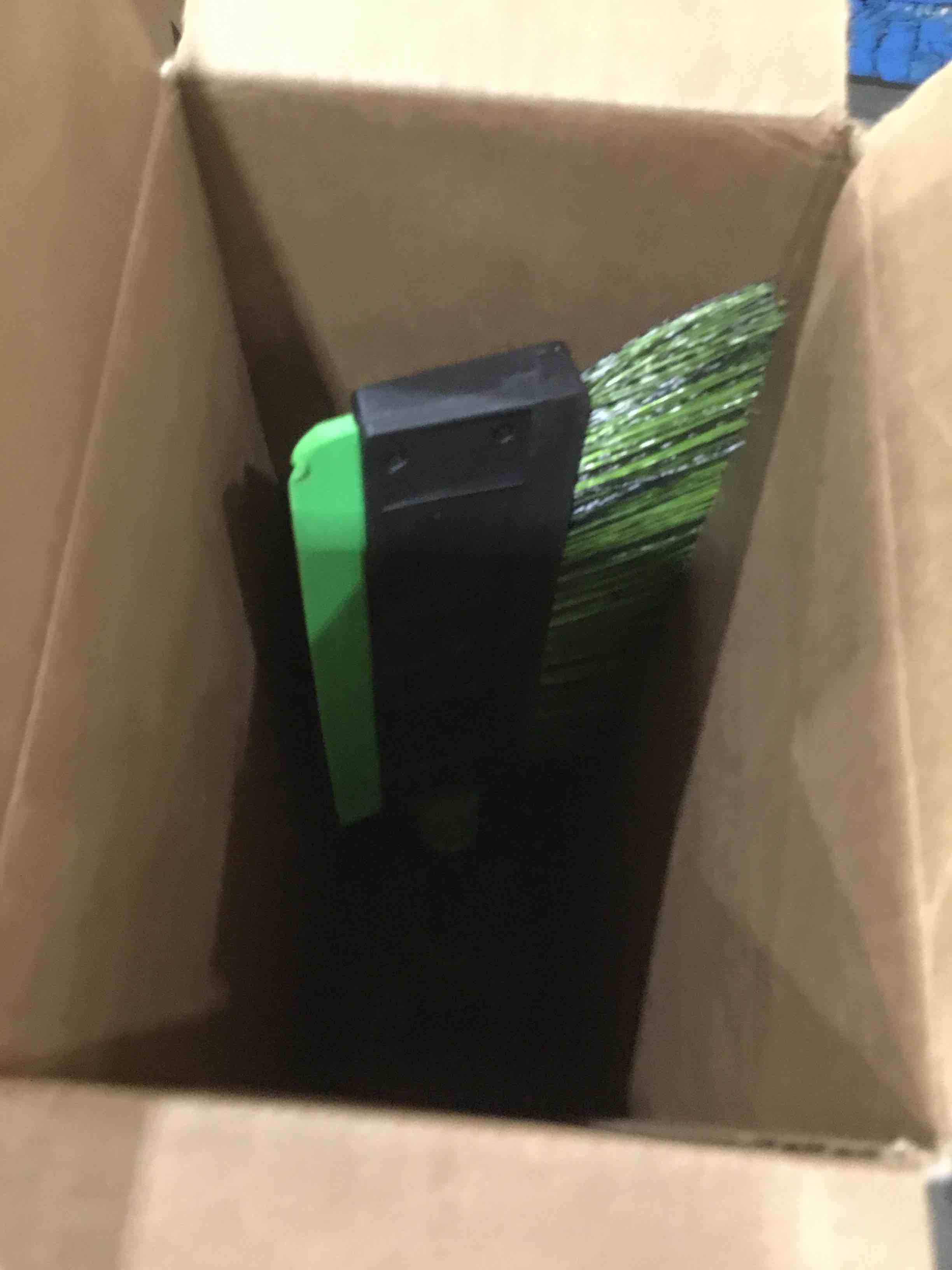 https://s3.amazonaws.com/lotting-images-prod/bidfta/GRA1796714_1747159035886.jpeg