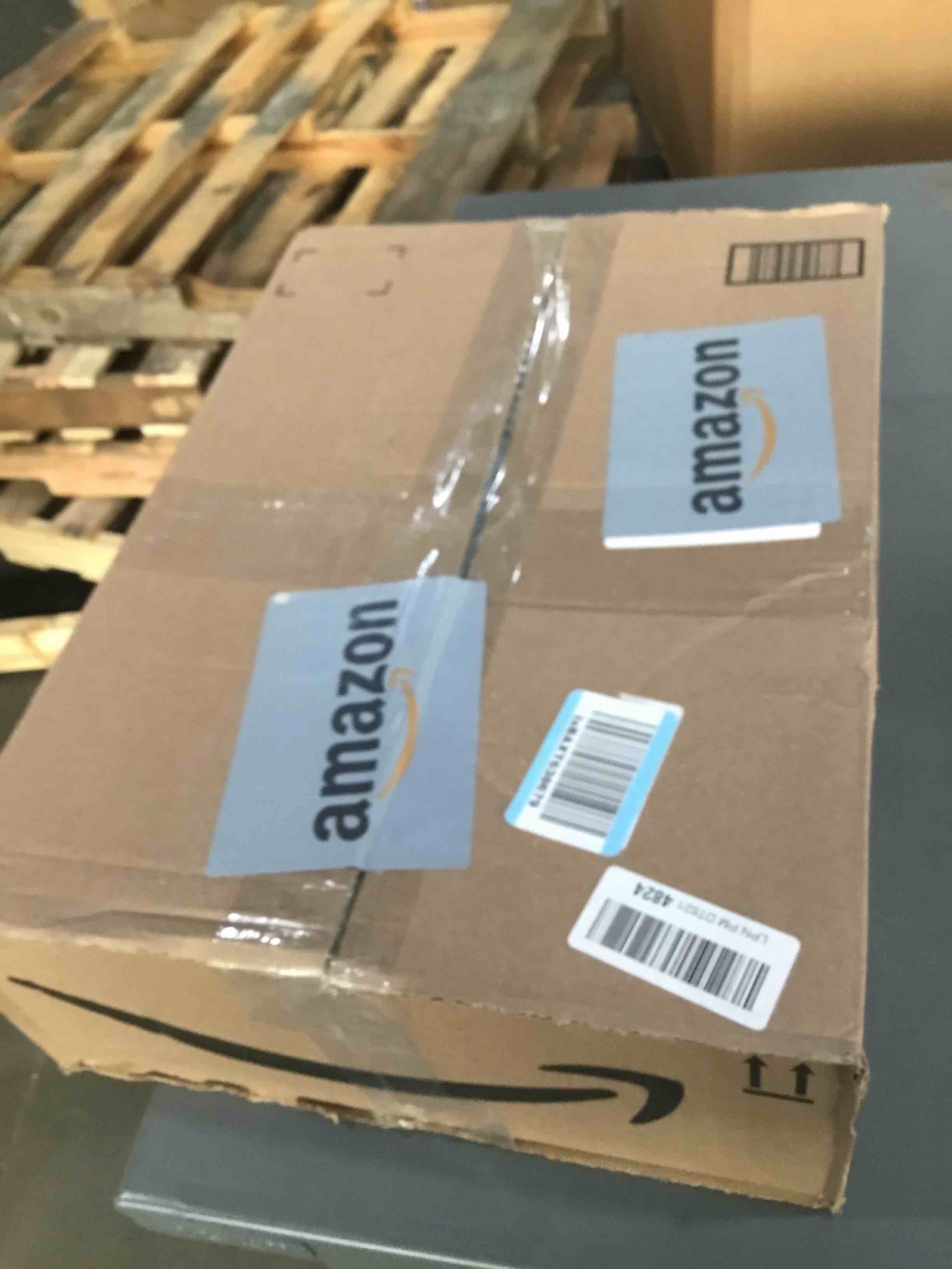 https://s3.amazonaws.com/lotting-images-prod/bidfta/GRA1797810_1748645018048.jpeg
