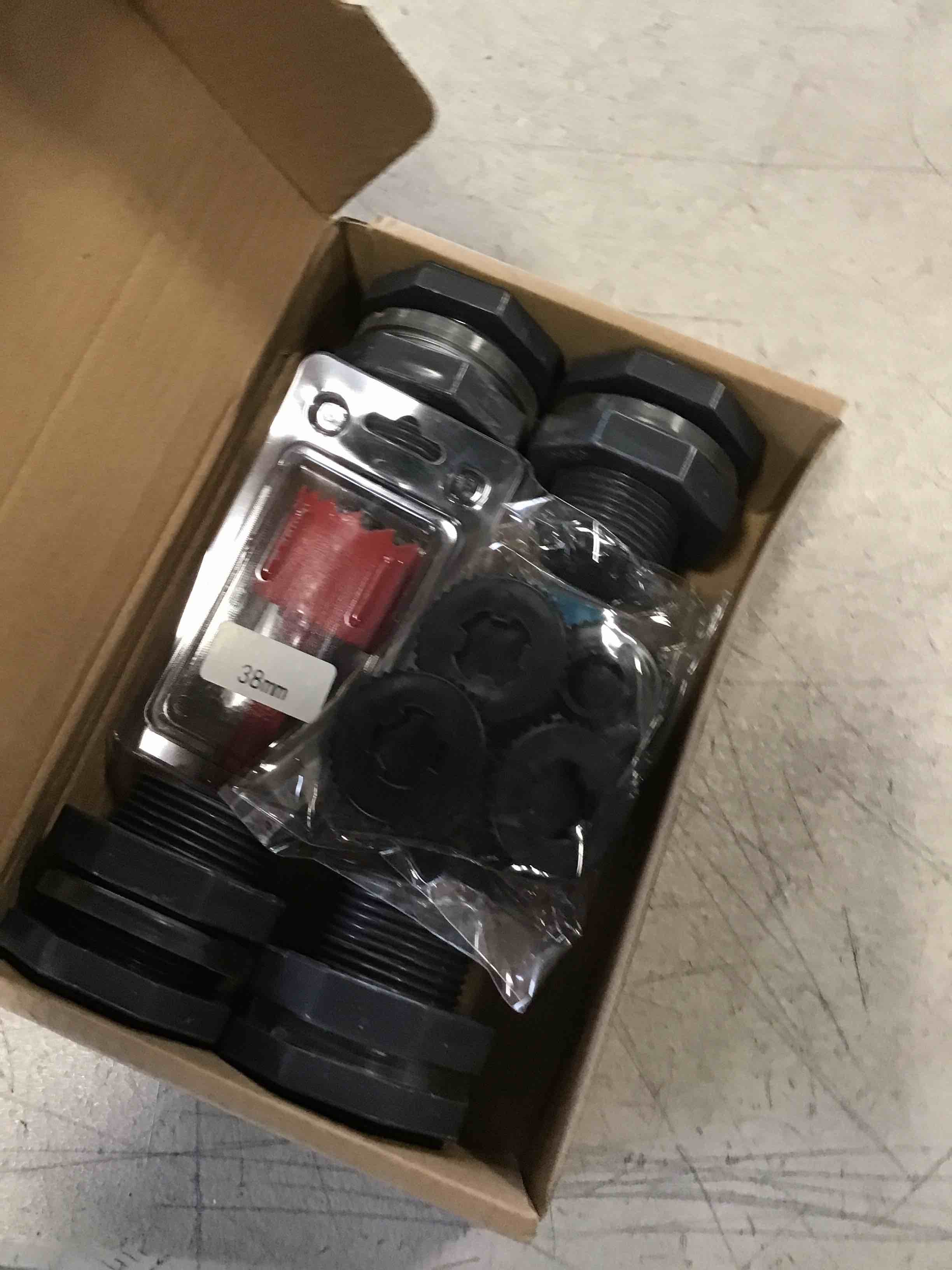 https://s3.amazonaws.com/lotting-images-prod/bidfta/GRA1865768_1736364189568.jpeg