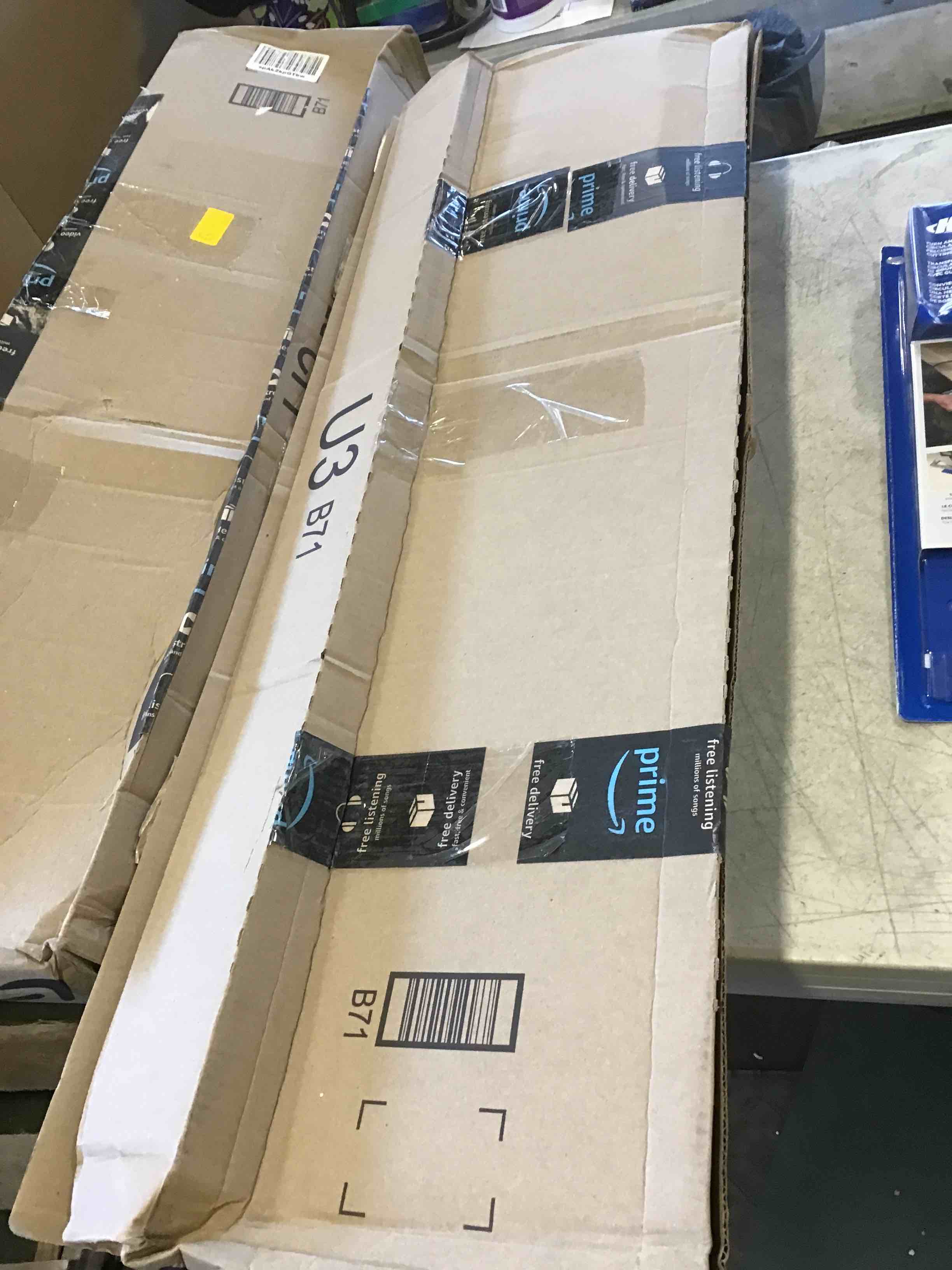 https://s3.amazonaws.com/lotting-images-prod/bidfta/GRA1866085_1736796171304.jpeg