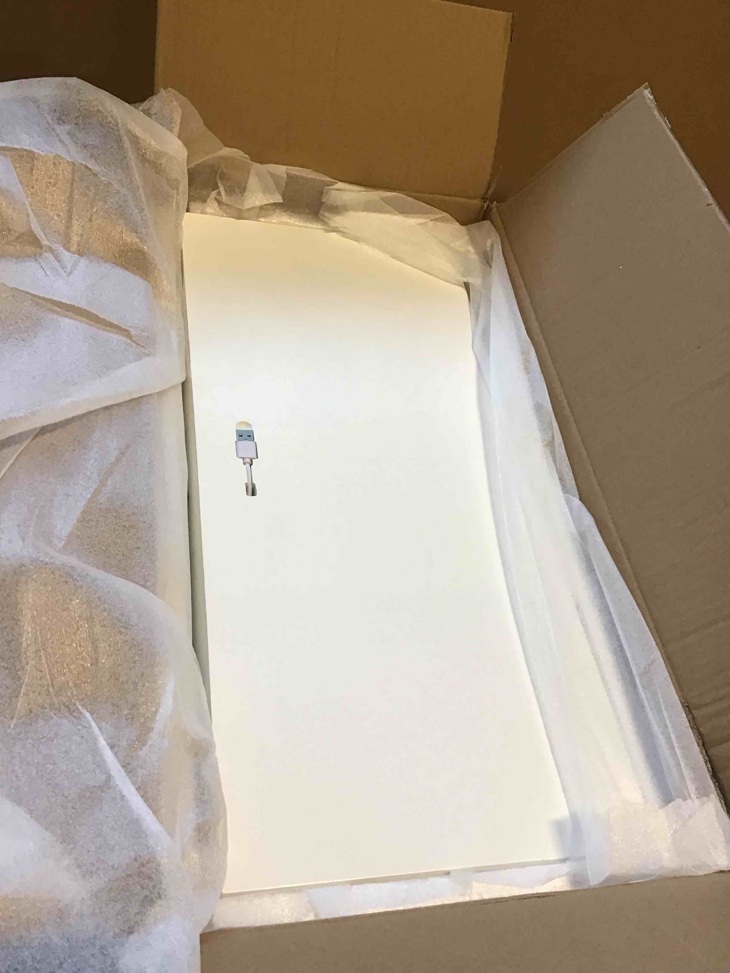 https://s3.amazonaws.com/lotting-images-prod/bidfta/GRA1866507_1737120888090.jpeg