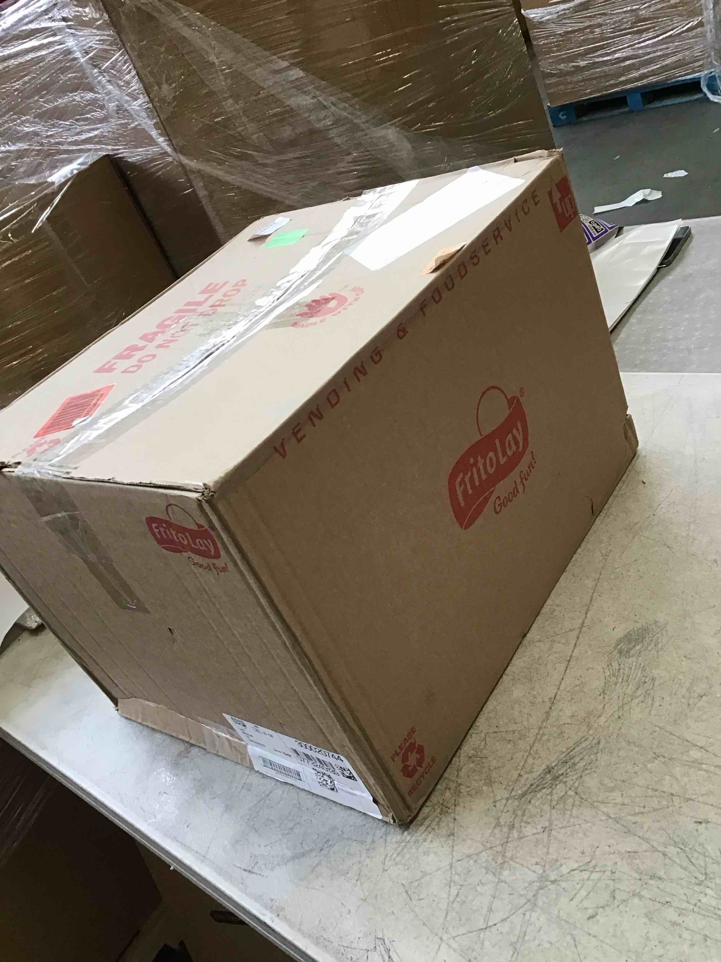 https://s3.amazonaws.com/lotting-images-prod/bidfta/GRA1866868_1737569607586.jpeg