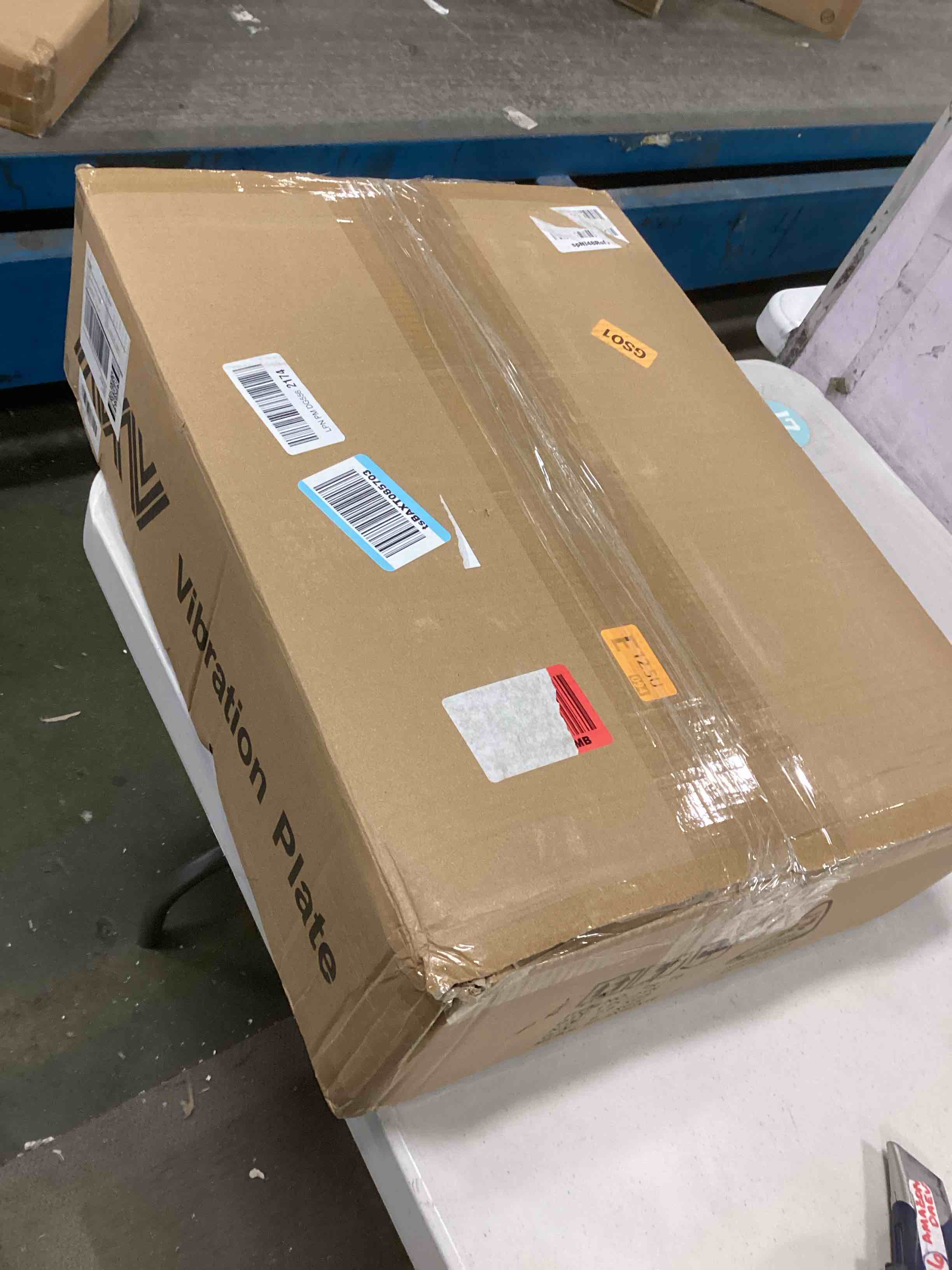 https://s3.amazonaws.com/lotting-images-prod/bidfta/GRA1867124_1735656997546.jpeg