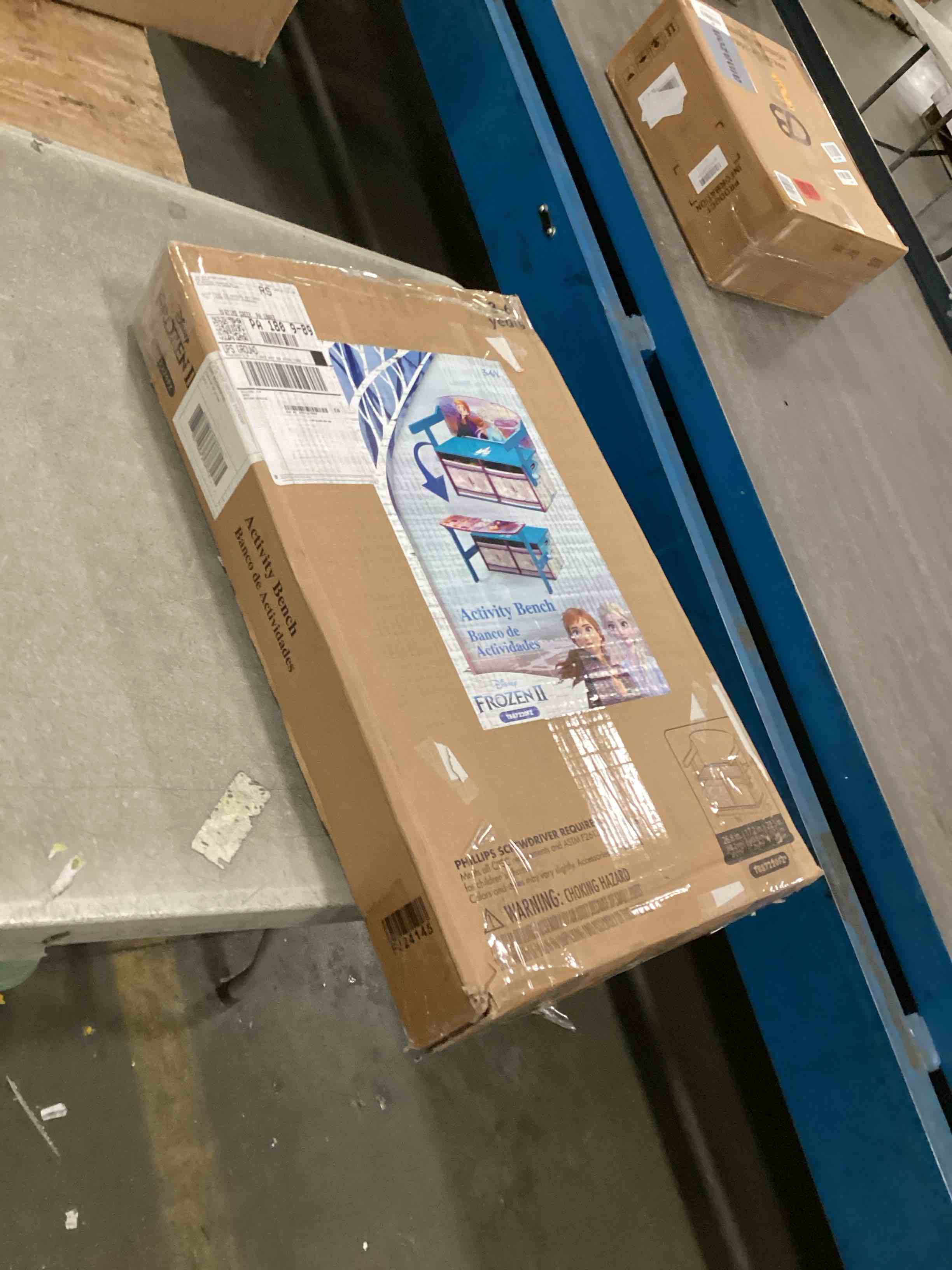 https://s3.amazonaws.com/lotting-images-prod/bidfta/GRA1867755_1736338676071.jpeg