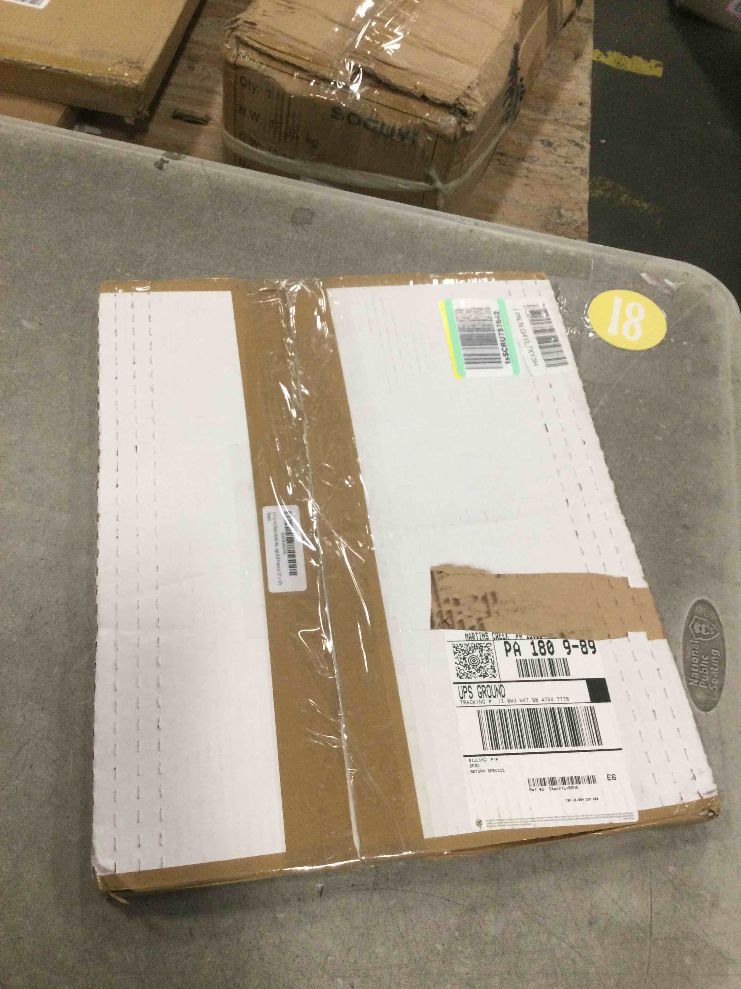https://s3.amazonaws.com/lotting-images-prod/bidfta/GRA1867822_1736345524282.jpeg