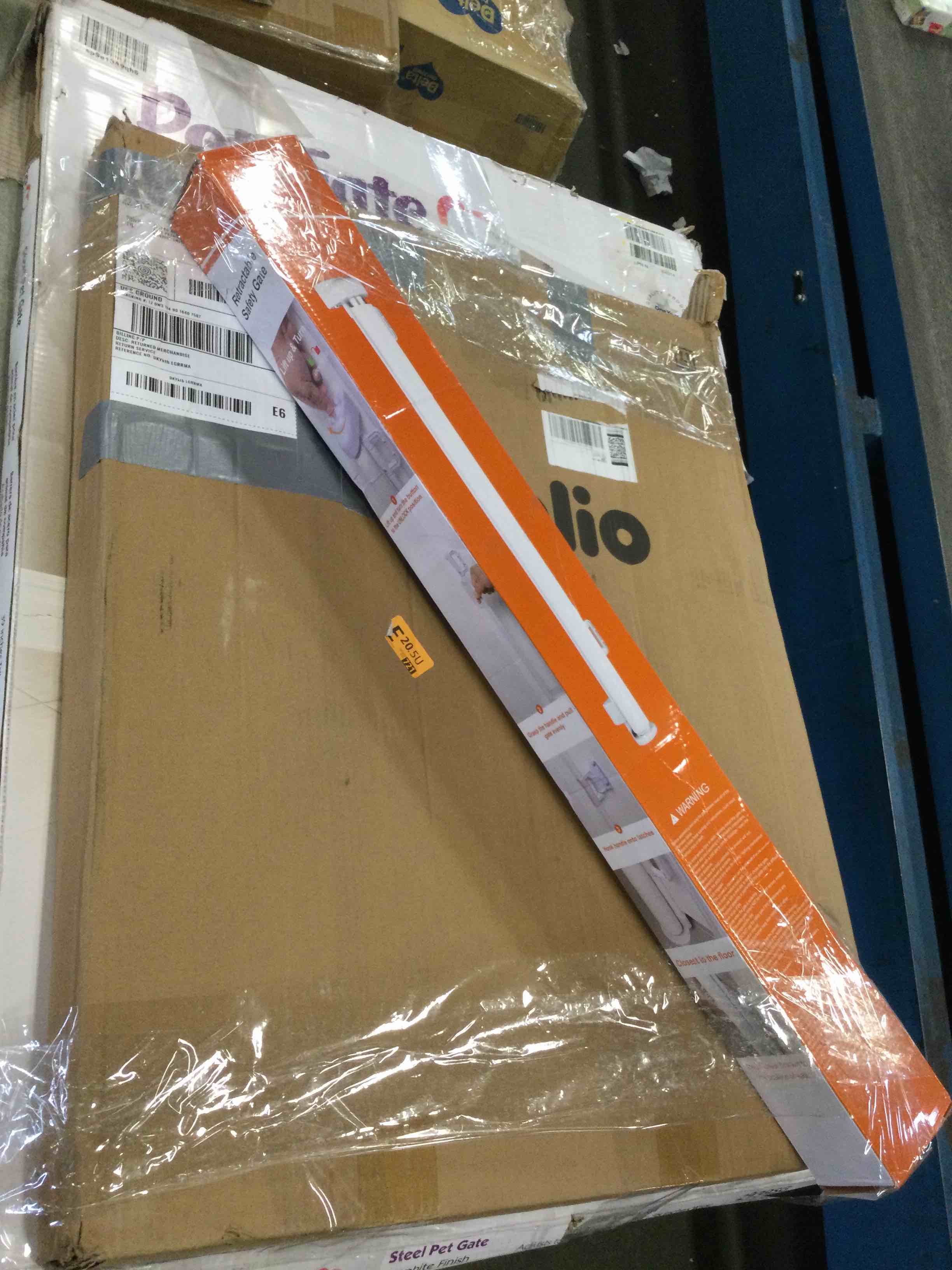https://s3.amazonaws.com/lotting-images-prod/bidfta/GRA1867877_1736353939619.jpeg