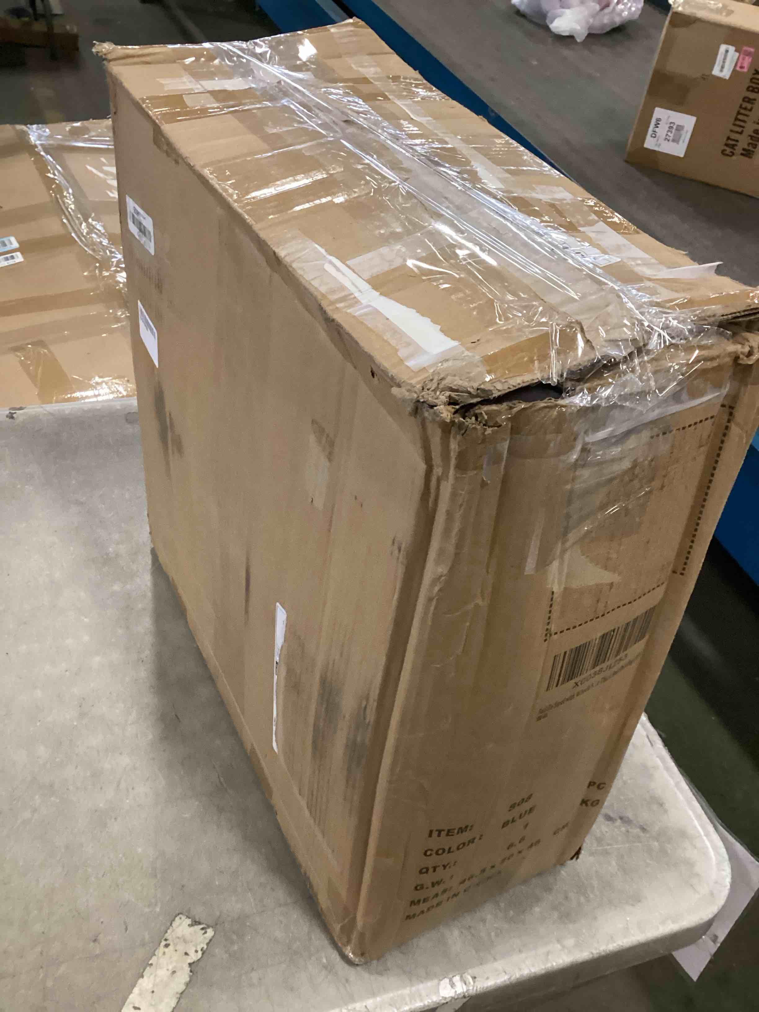 https://s3.amazonaws.com/lotting-images-prod/bidfta/GRA1867919_1736363199192.jpeg