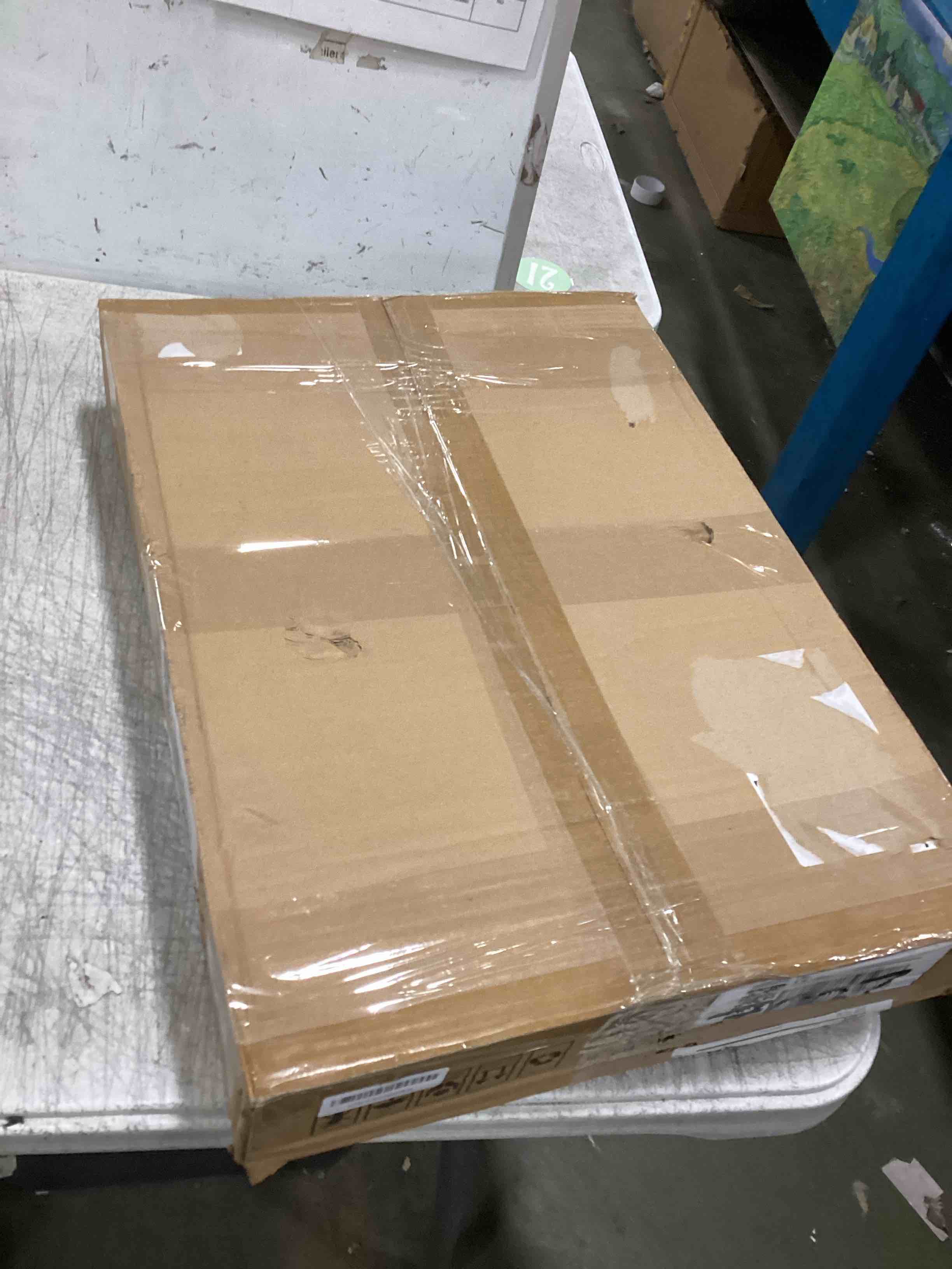 https://s3.amazonaws.com/lotting-images-prod/bidfta/GRA1867983_1736428184579.jpeg