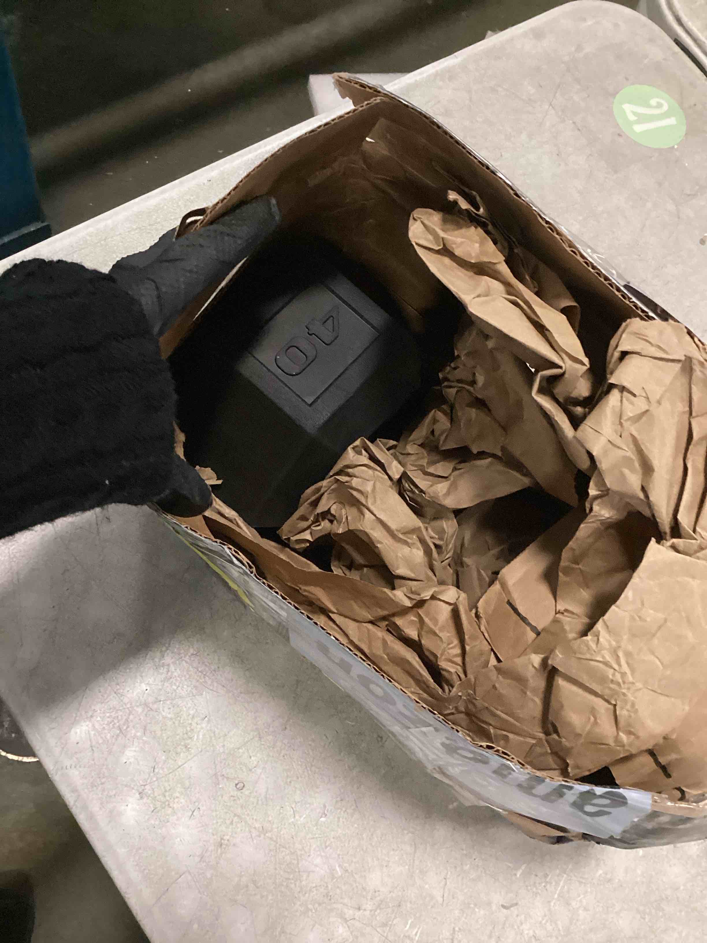 https://s3.amazonaws.com/lotting-images-prod/bidfta/GRA1868242_1736518705533.jpeg