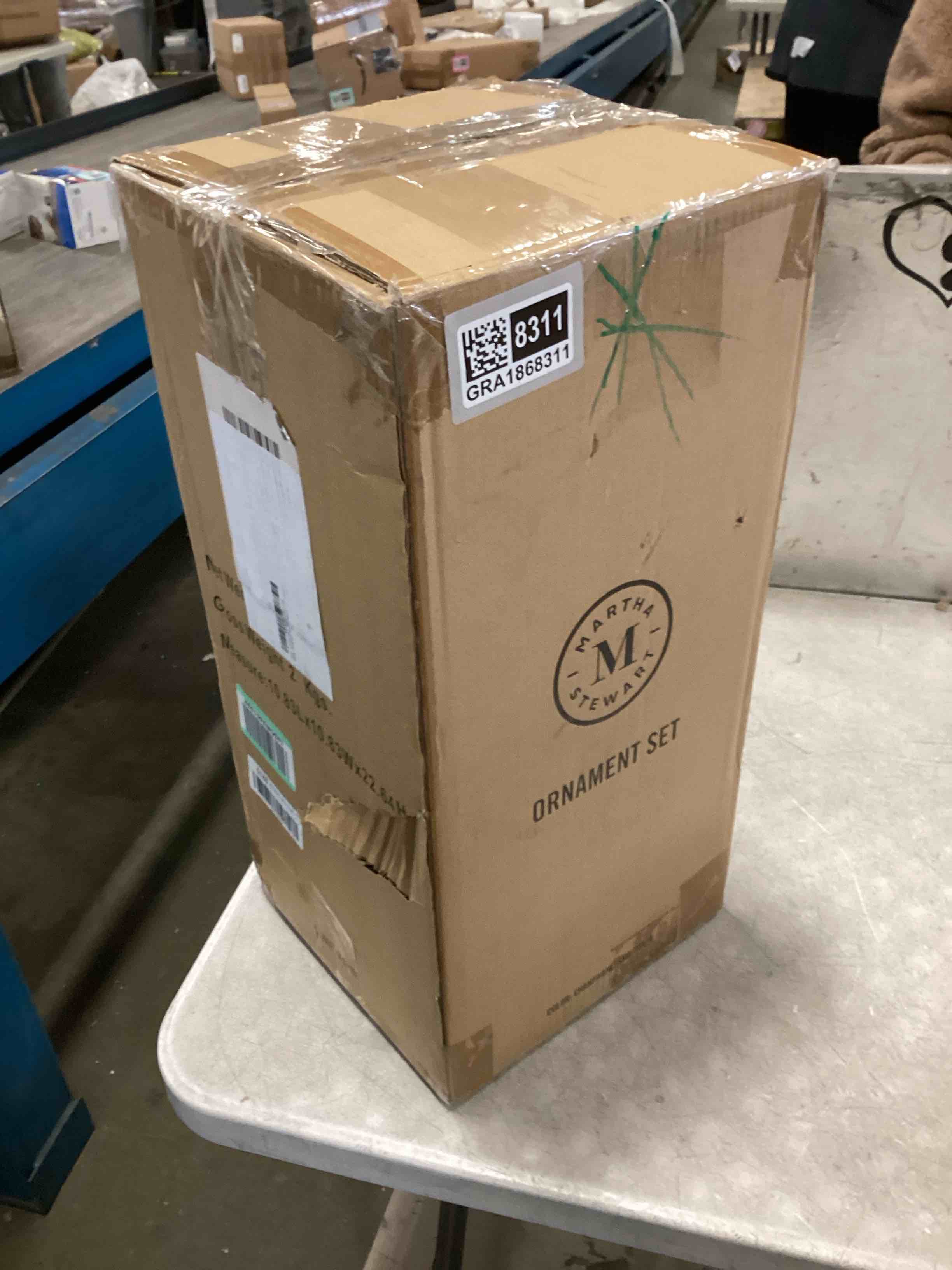 https://s3.amazonaws.com/lotting-images-prod/bidfta/GRA1868311_1736529134558.jpeg