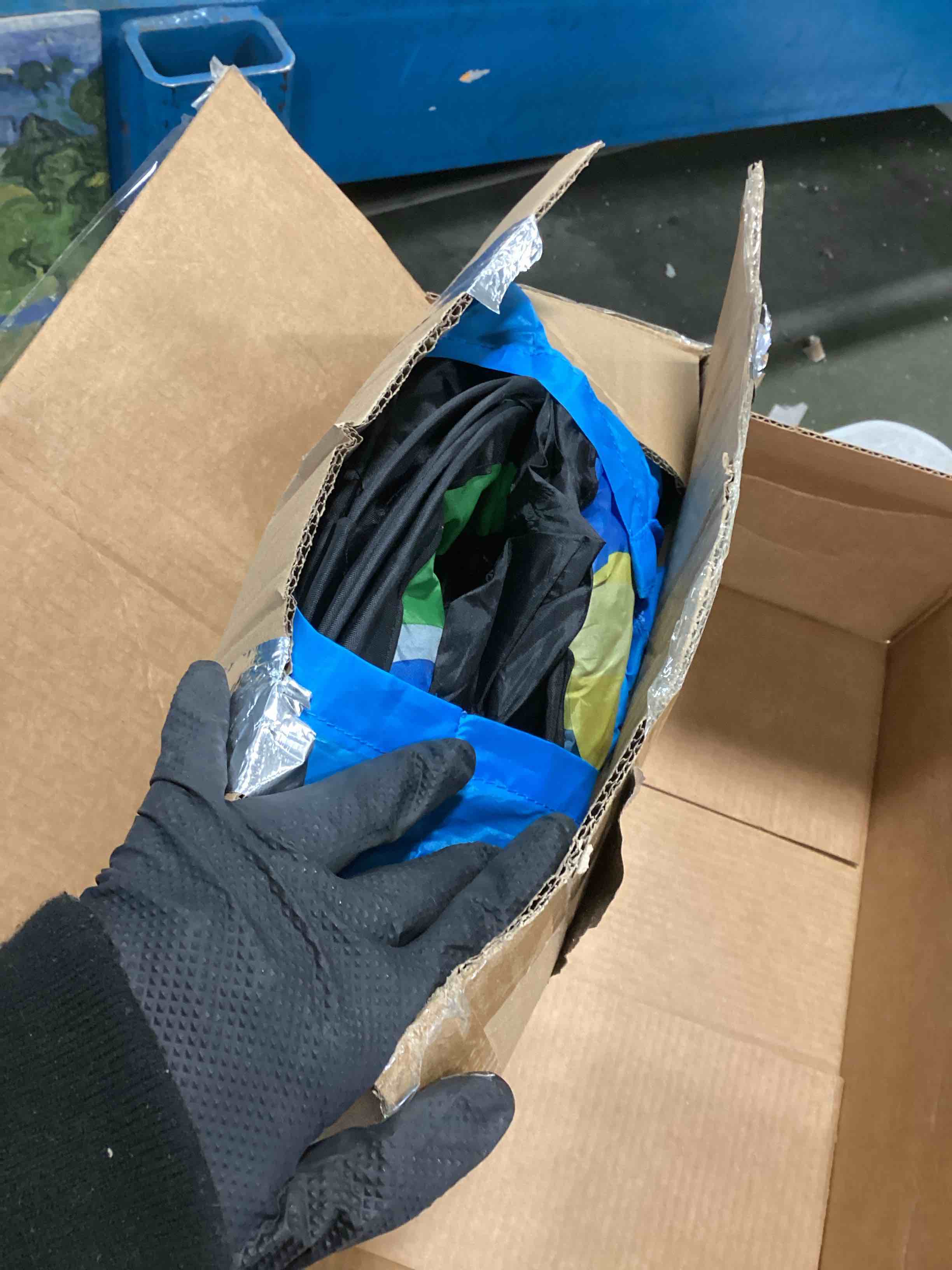 https://s3.amazonaws.com/lotting-images-prod/bidfta/GRA1868352_1736535295650.jpeg