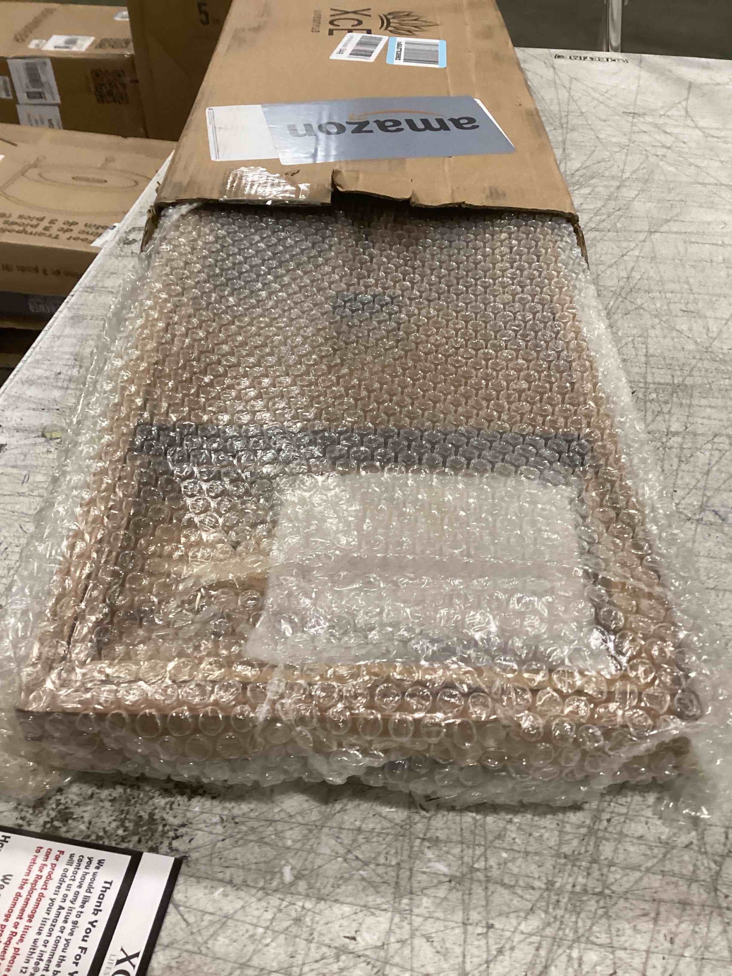 https://s3.amazonaws.com/lotting-images-prod/bidfta/GRA1868441_1736944198740.jpeg