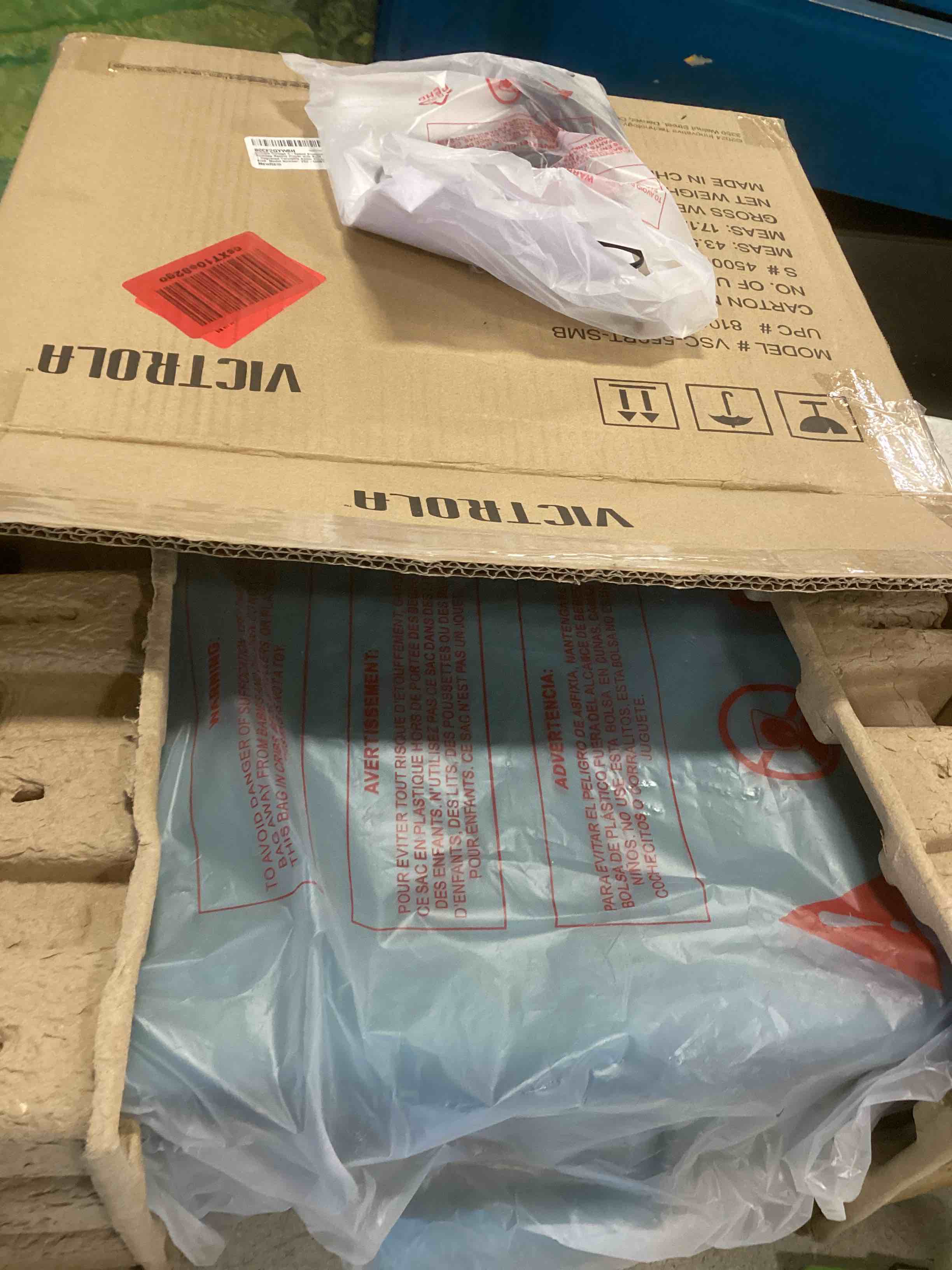 https://s3.amazonaws.com/lotting-images-prod/bidfta/GRA1868770_1737041606599.jpeg
