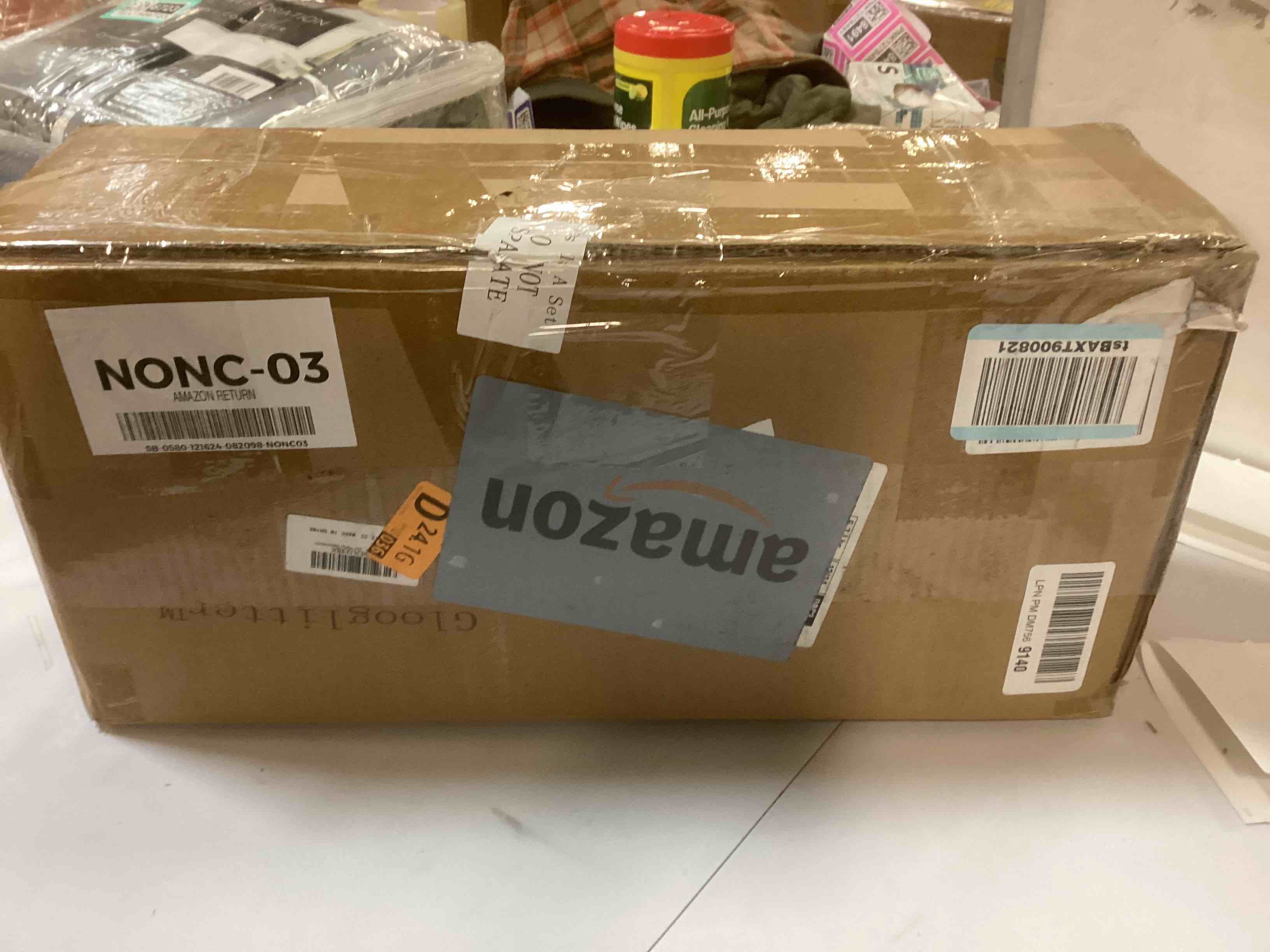 https://s3.amazonaws.com/lotting-images-prod/bidfta/GRA1868975_1737117527347.jpeg
