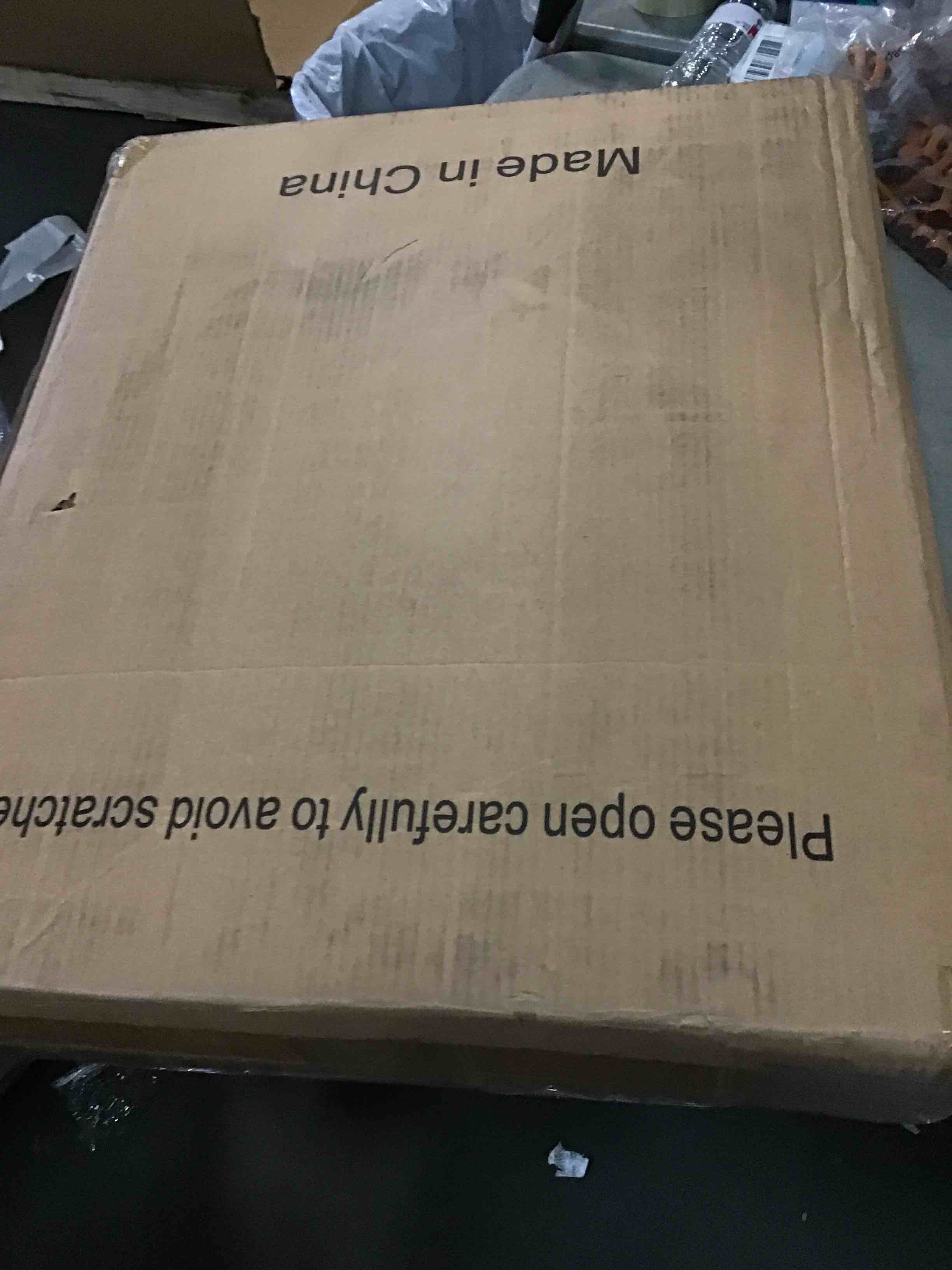 https://s3.amazonaws.com/lotting-images-prod/bidfta/GRA1869588_1737469931234.jpeg