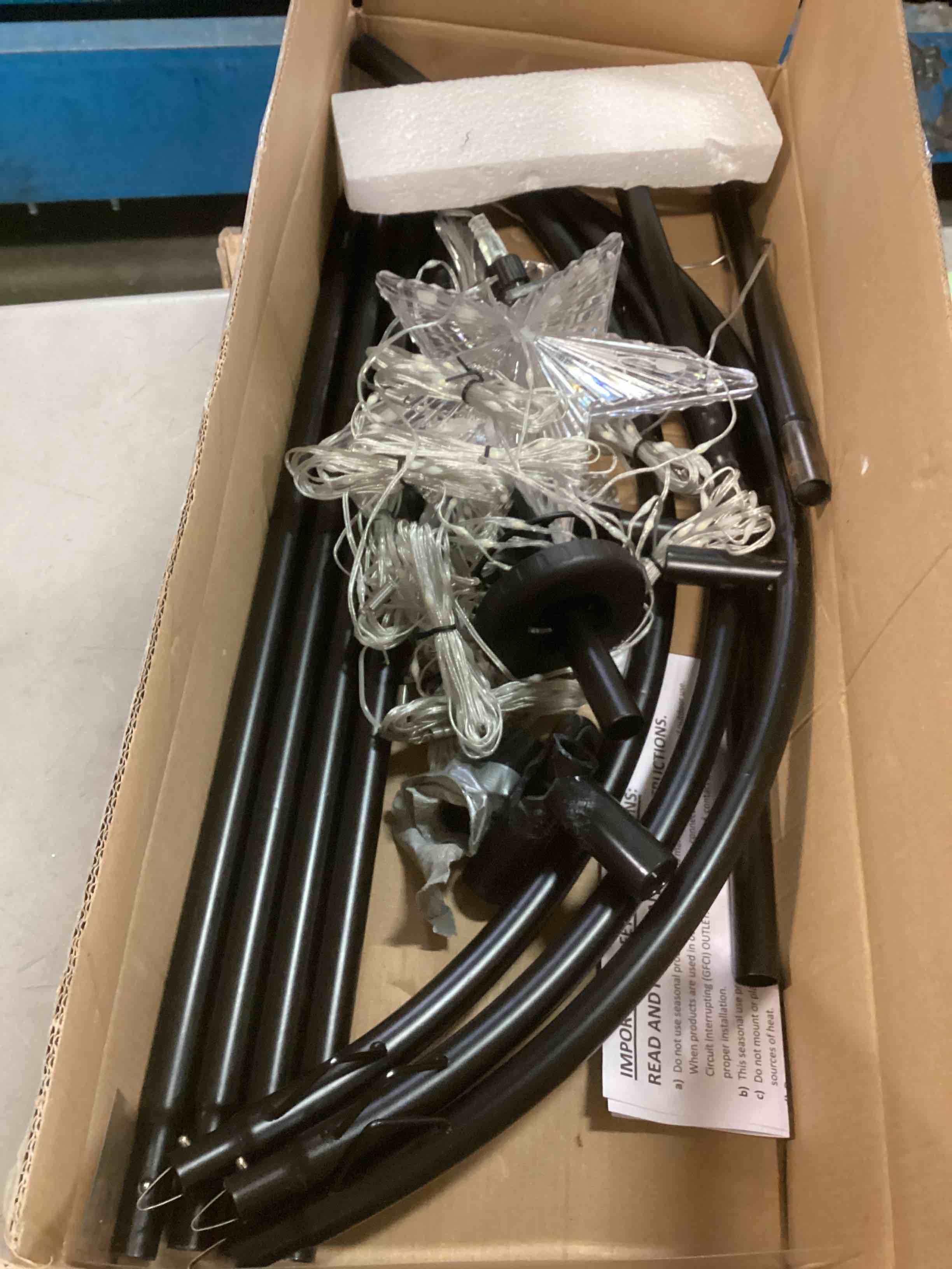 https://s3.amazonaws.com/lotting-images-prod/bidfta/GRA1869685_1737557080719.jpeg