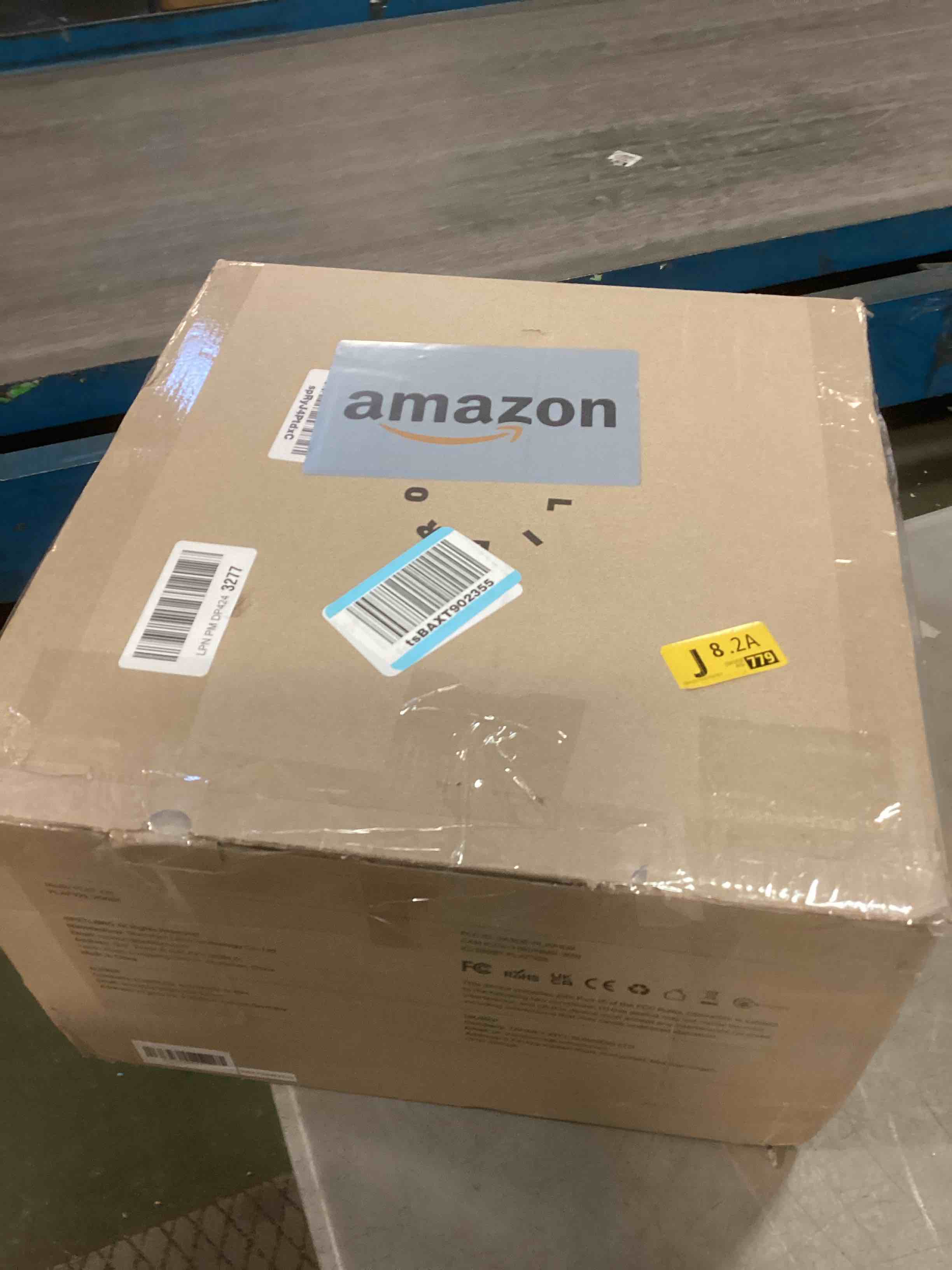 https://s3.amazonaws.com/lotting-images-prod/bidfta/GRA1869847_1737578860036.jpeg