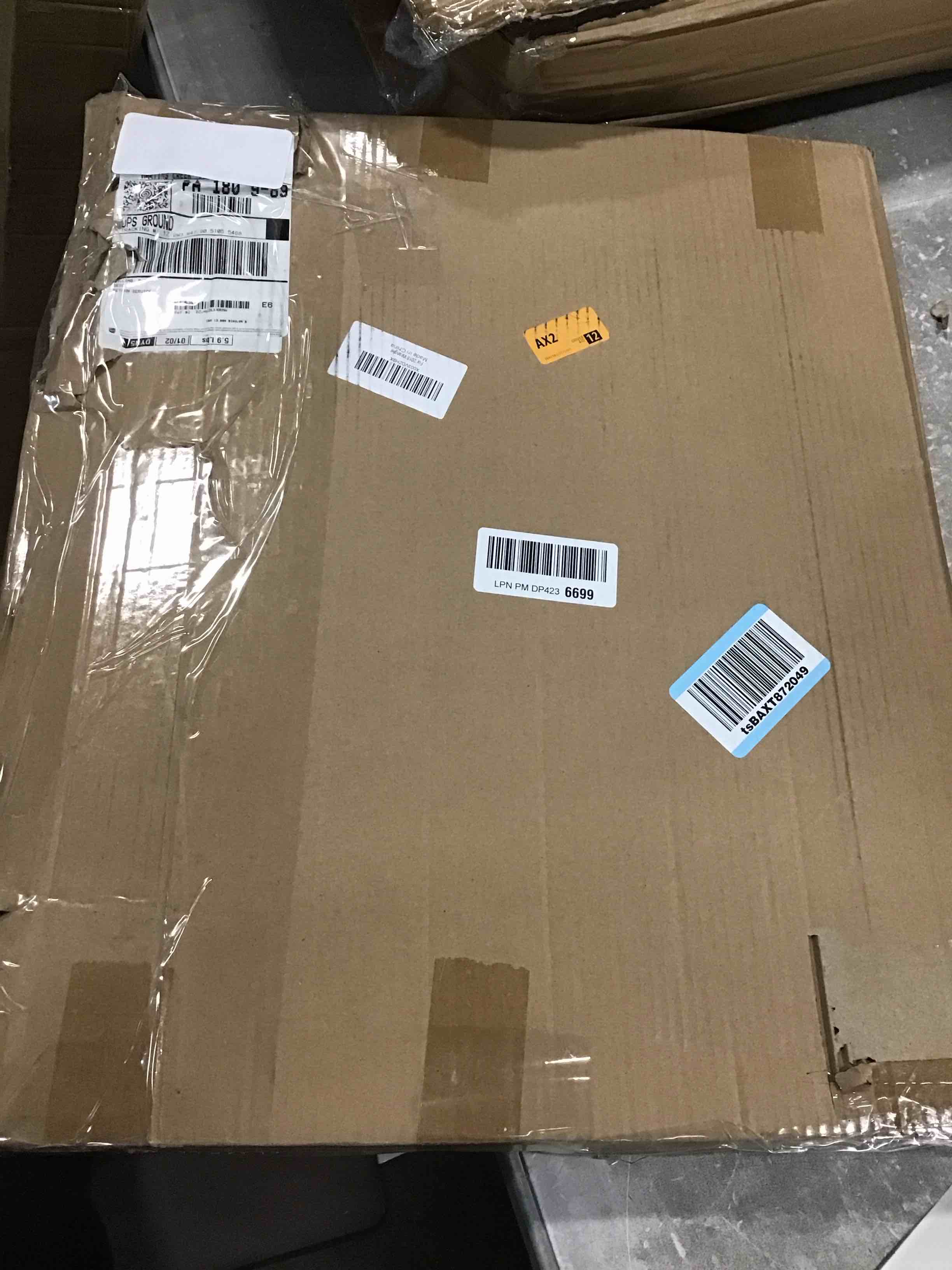 https://s3.amazonaws.com/lotting-images-prod/bidfta/GRA1869905_1737643036590.jpeg