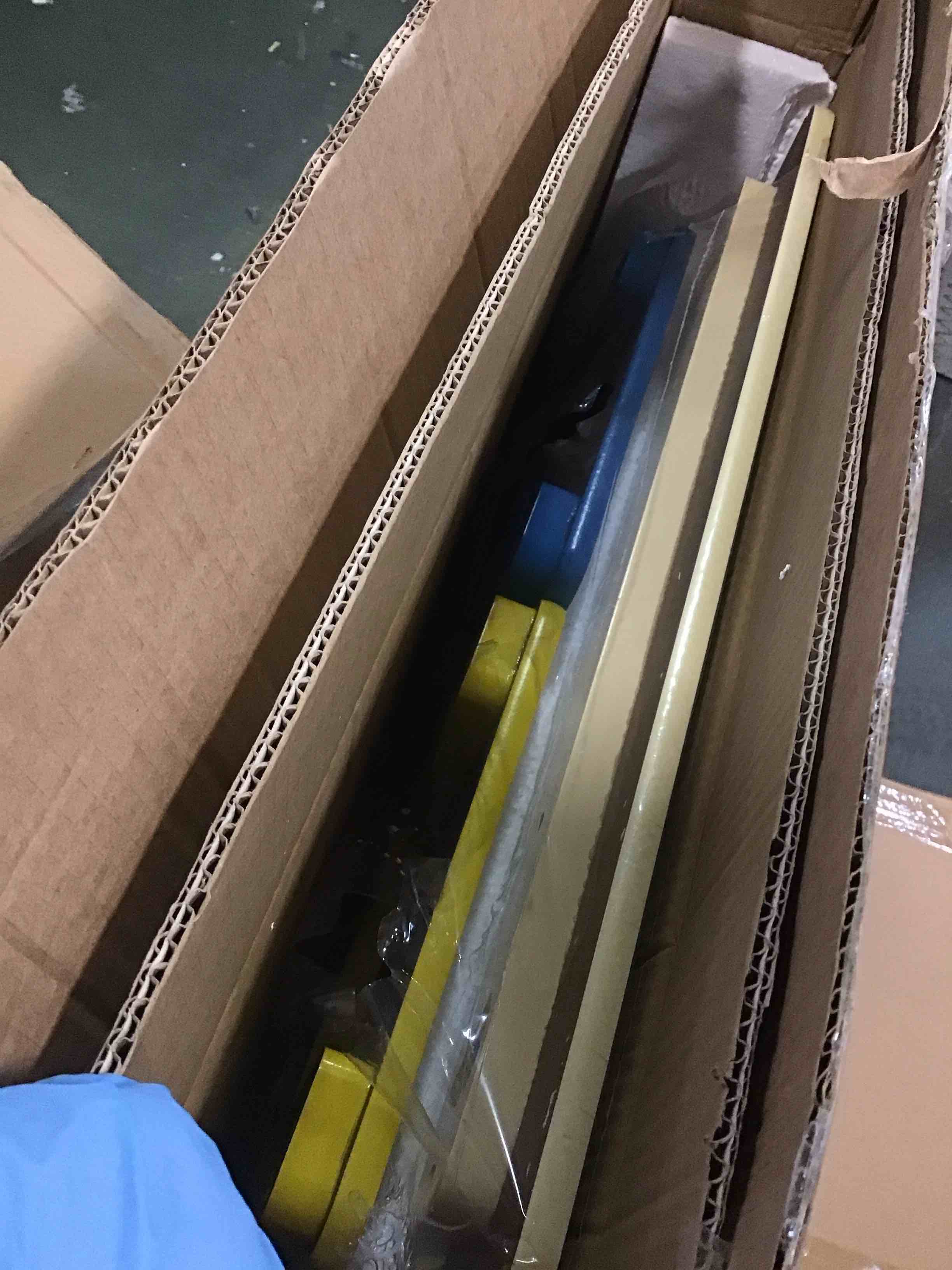 https://s3.amazonaws.com/lotting-images-prod/bidfta/GRA1870000_1737657840271.jpeg
