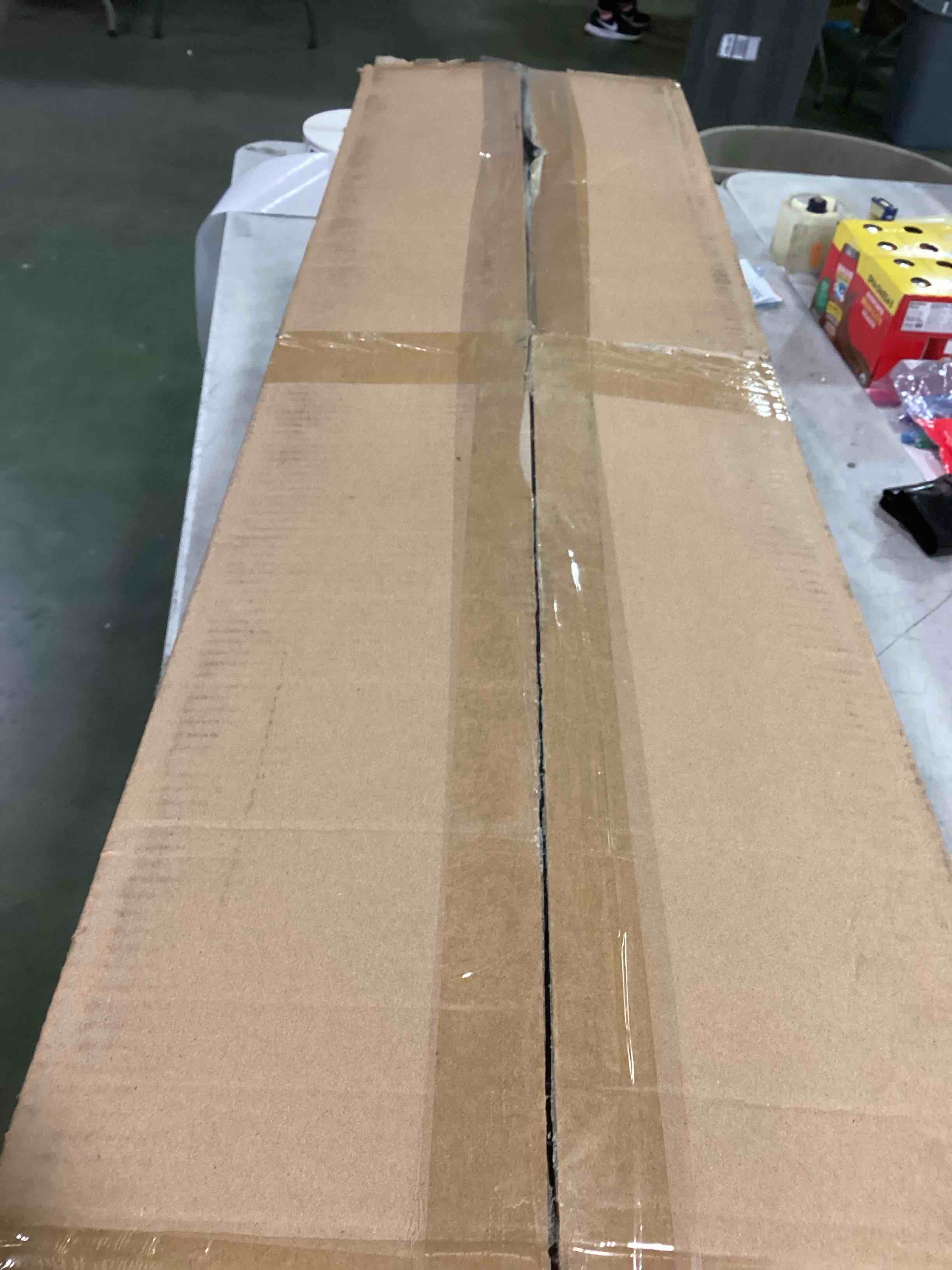 https://s3.amazonaws.com/lotting-images-prod/bidfta/GRA1870070_1734632134556.jpeg