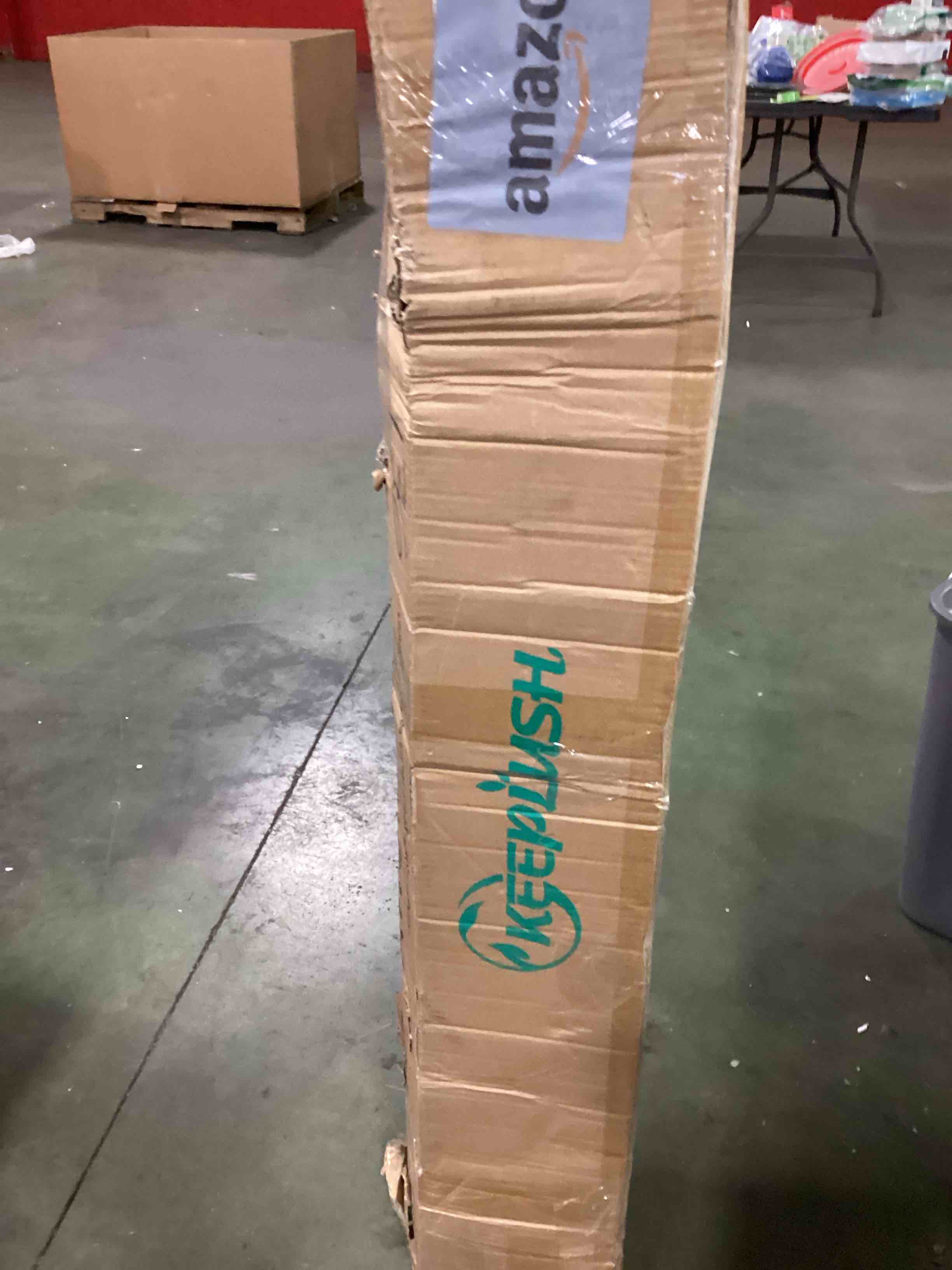 https://s3.amazonaws.com/lotting-images-prod/bidfta/GRA1870086_1734633902355.jpeg