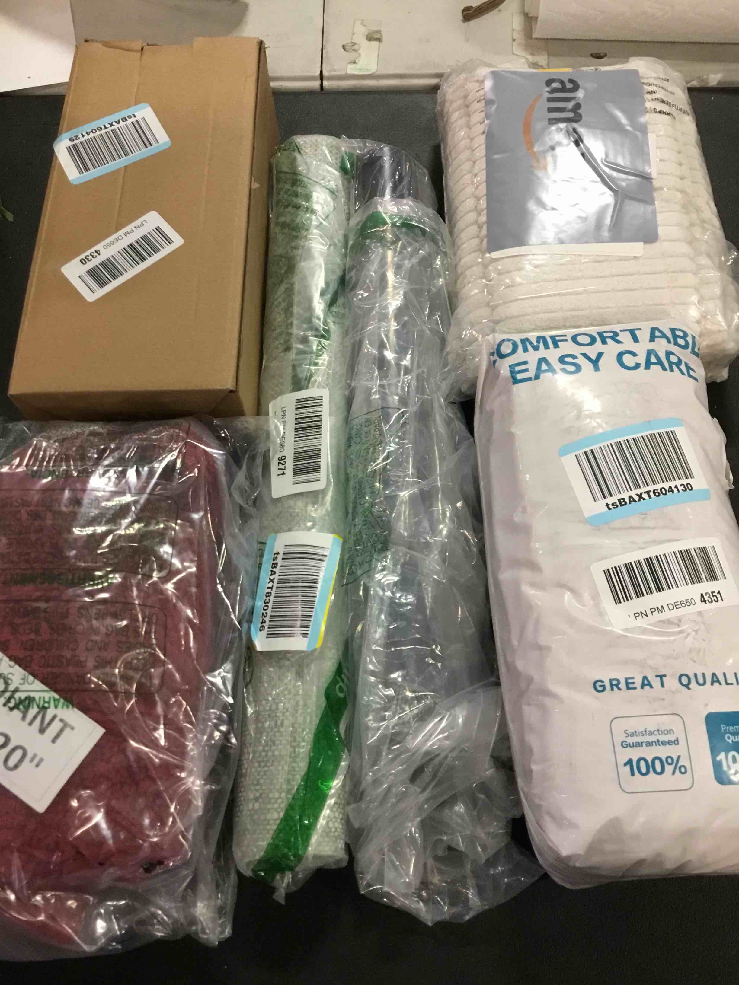 https://s3.amazonaws.com/lotting-images-prod/bidfta/GRA1870567_1736800272635.jpeg