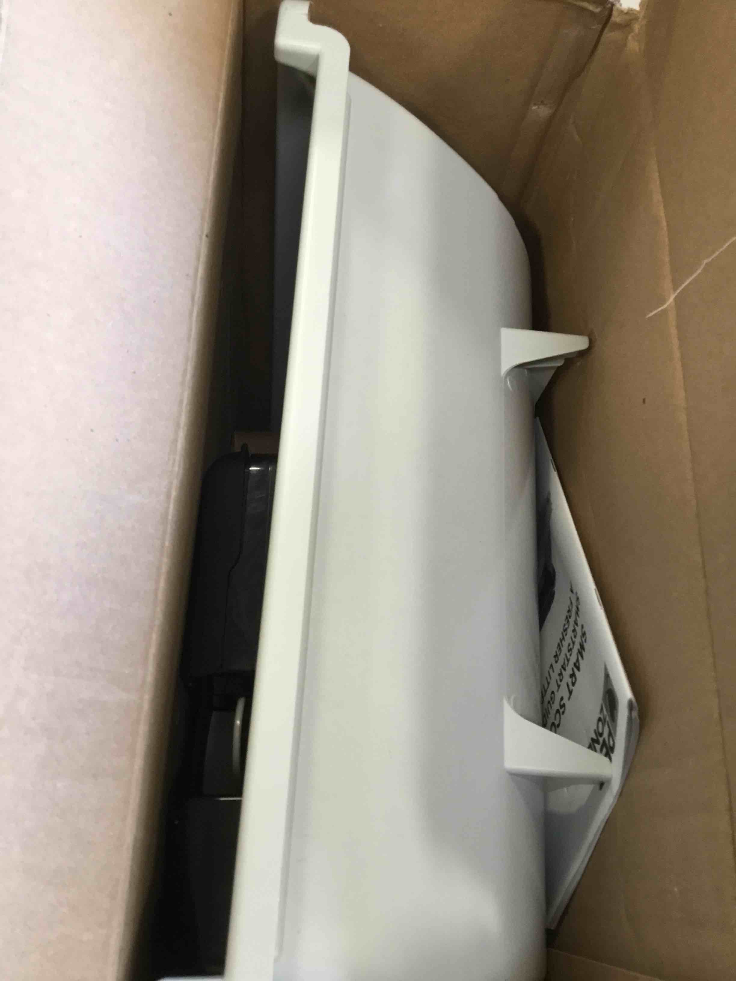 https://s3.amazonaws.com/lotting-images-prod/bidfta/GRA1871363_1737403246442.jpeg