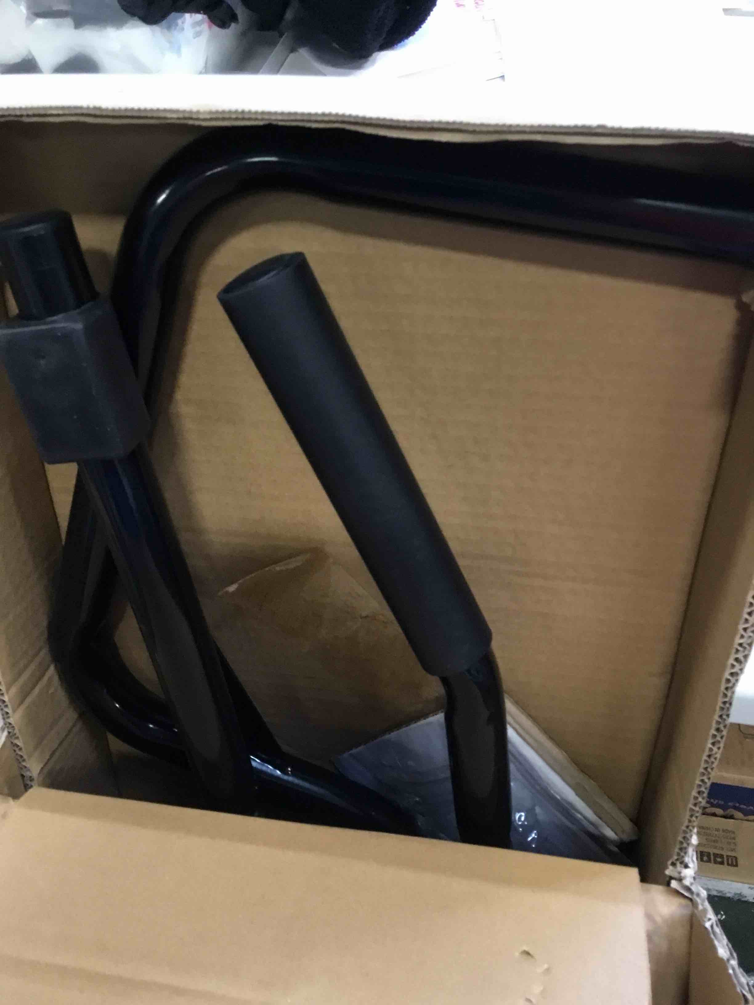https://s3.amazonaws.com/lotting-images-prod/bidfta/GRA1871401_1737407238186.jpeg