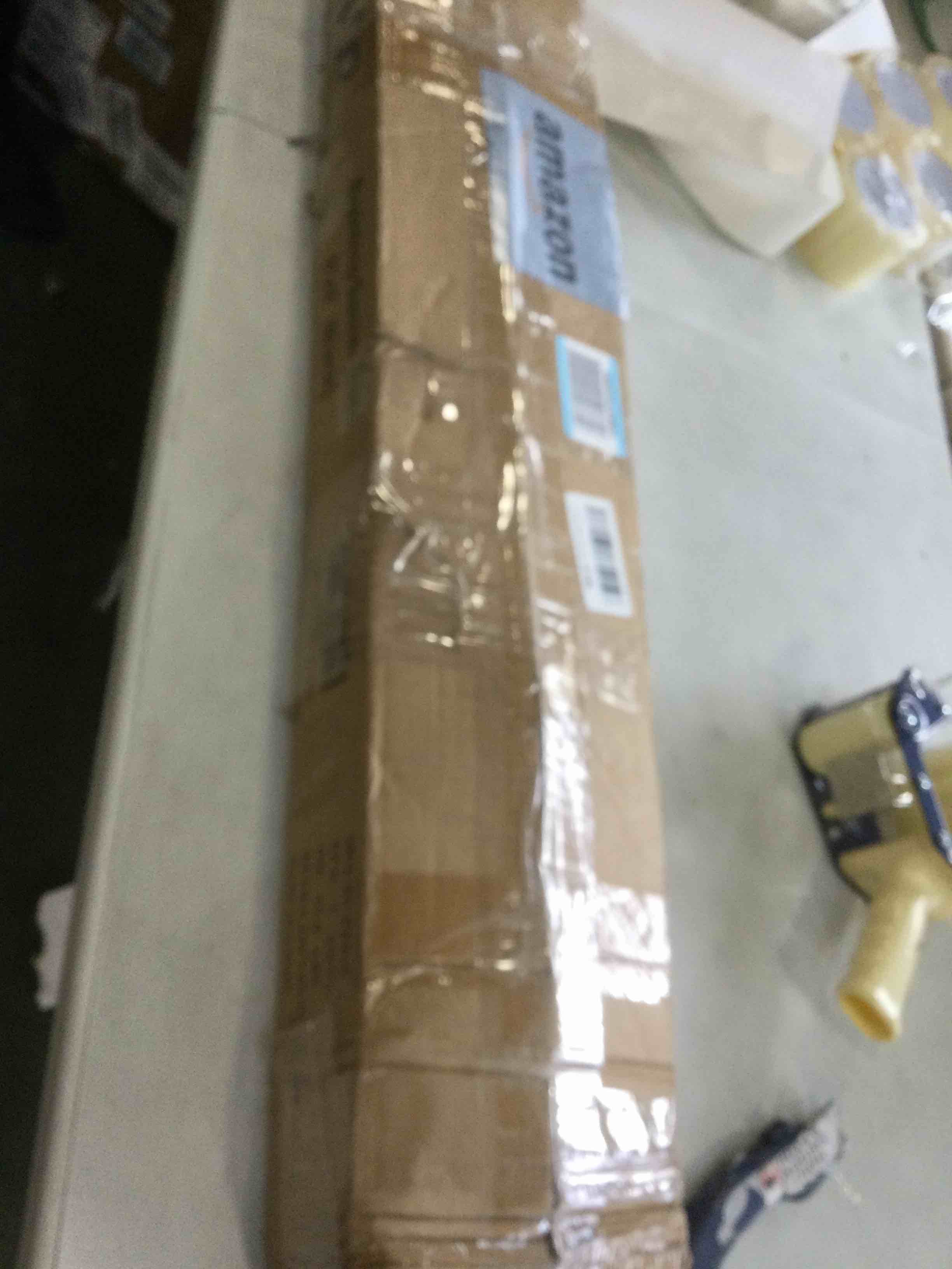 https://s3.amazonaws.com/lotting-images-prod/bidfta/GRA1871731_1737559574770.jpeg