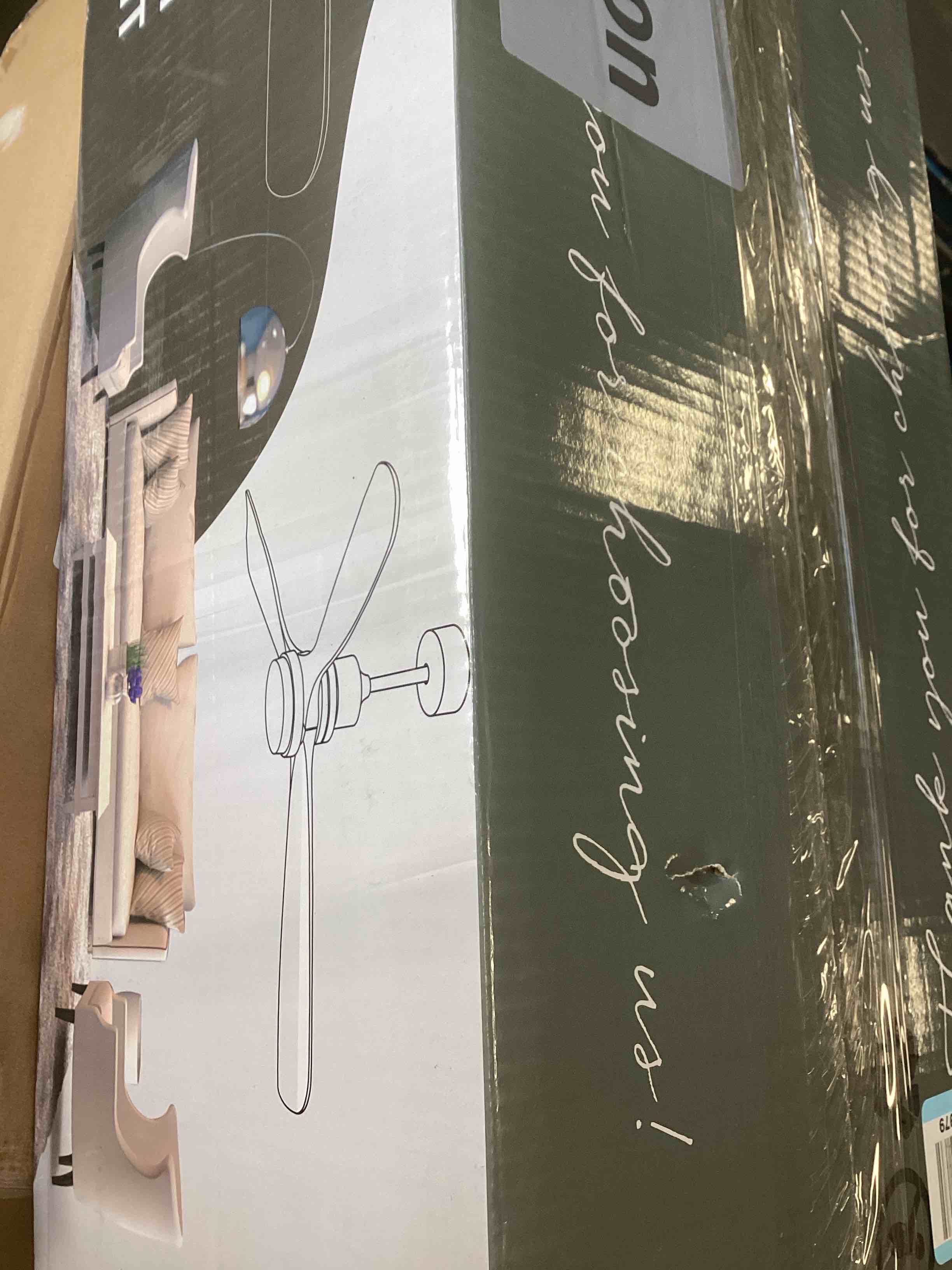 https://s3.amazonaws.com/lotting-images-prod/bidfta/GRA1872296_1738168922777.jpeg