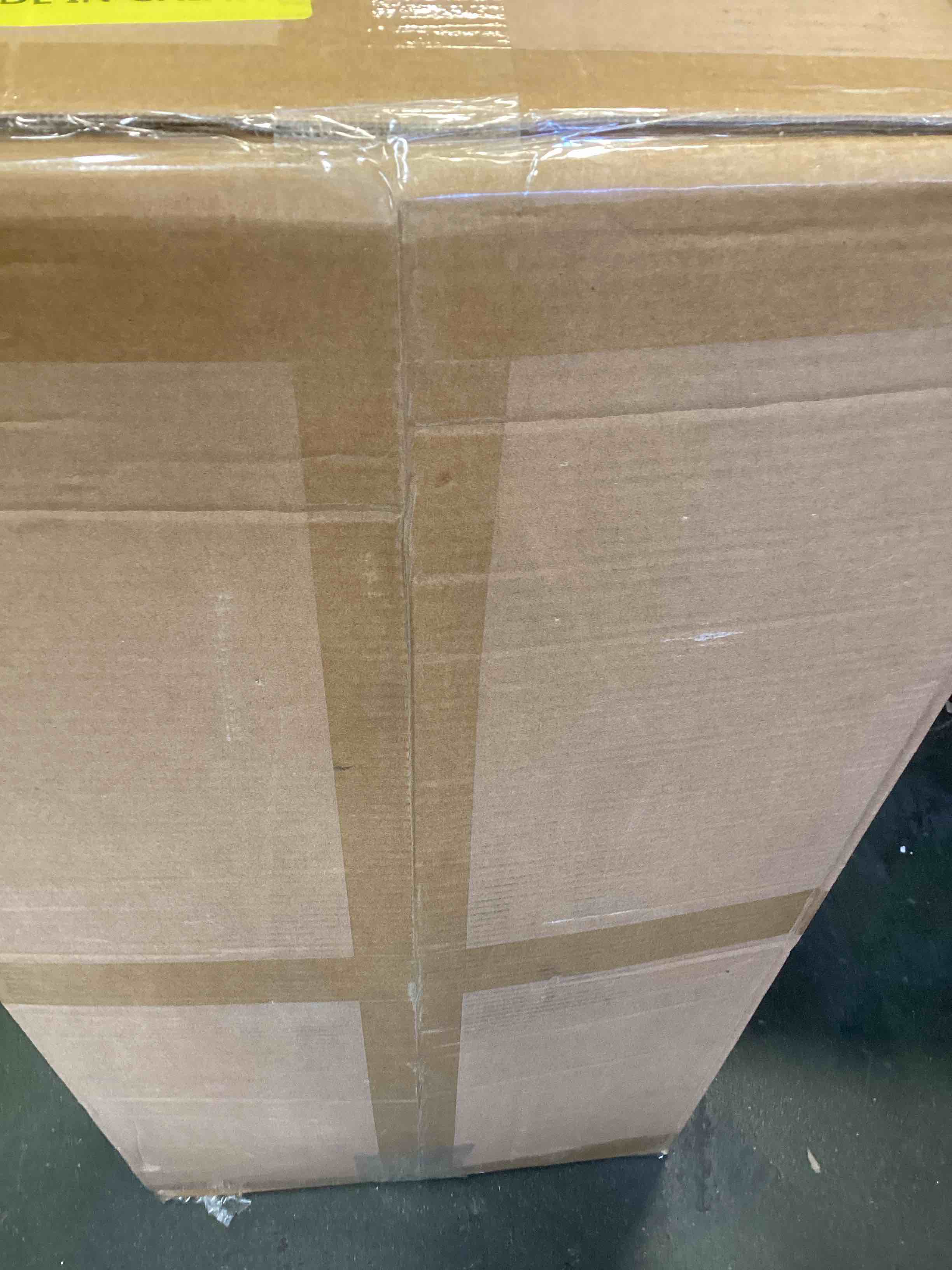 https://s3.amazonaws.com/lotting-images-prod/bidfta/GRA1872350_1738178577470.jpeg
