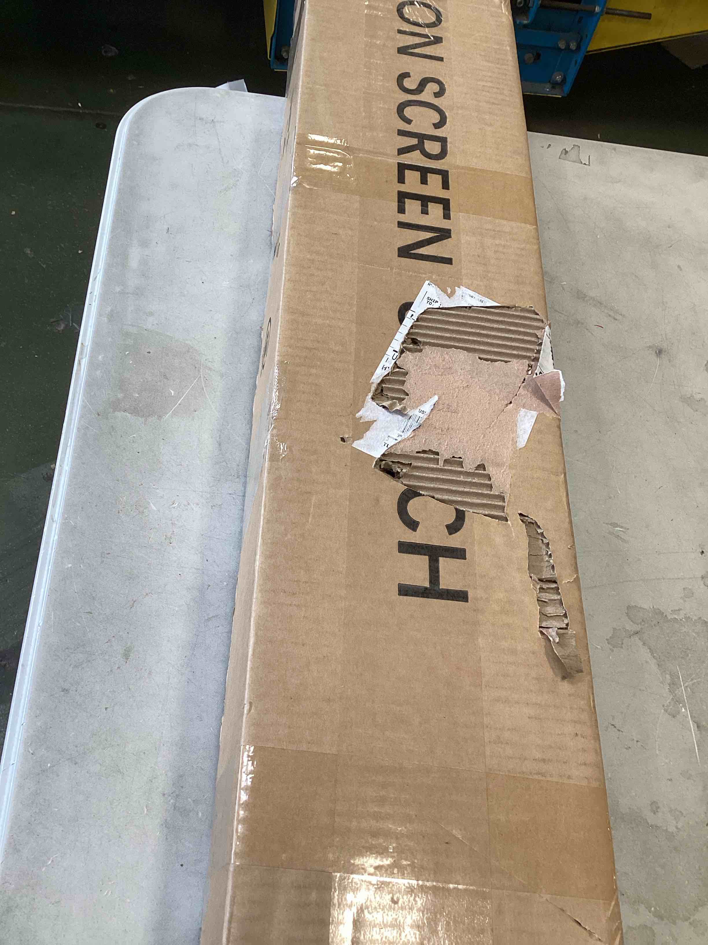 https://s3.amazonaws.com/lotting-images-prod/bidfta/GRA1872660_1738351212158.jpeg