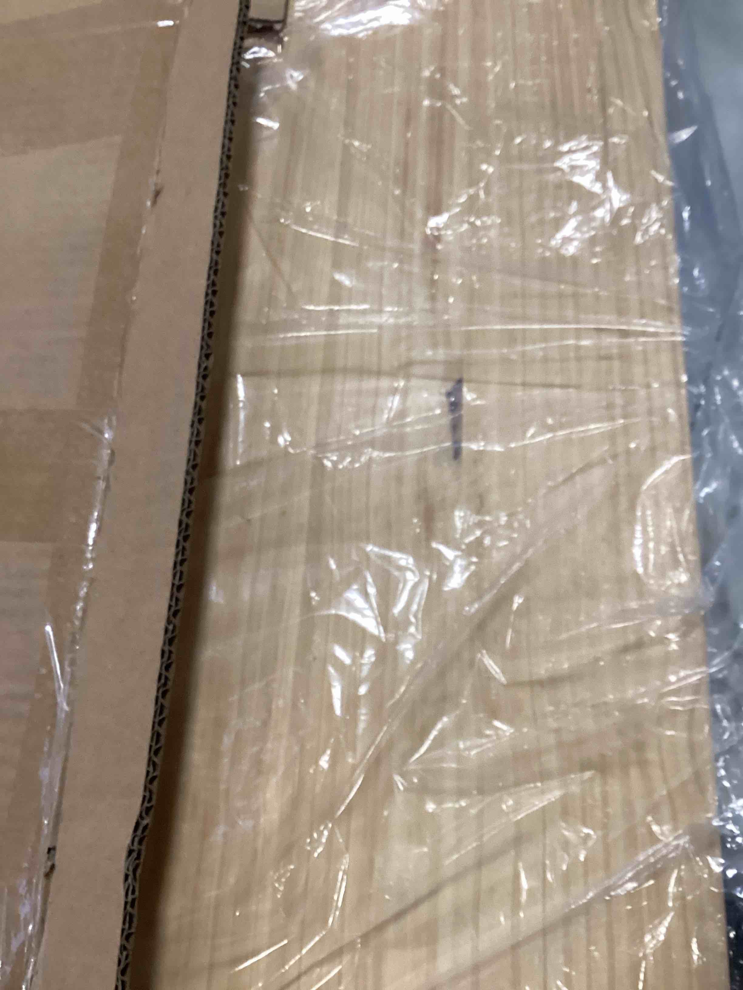 https://s3.amazonaws.com/lotting-images-prod/bidfta/GRA1872800_1738675571310.jpeg
