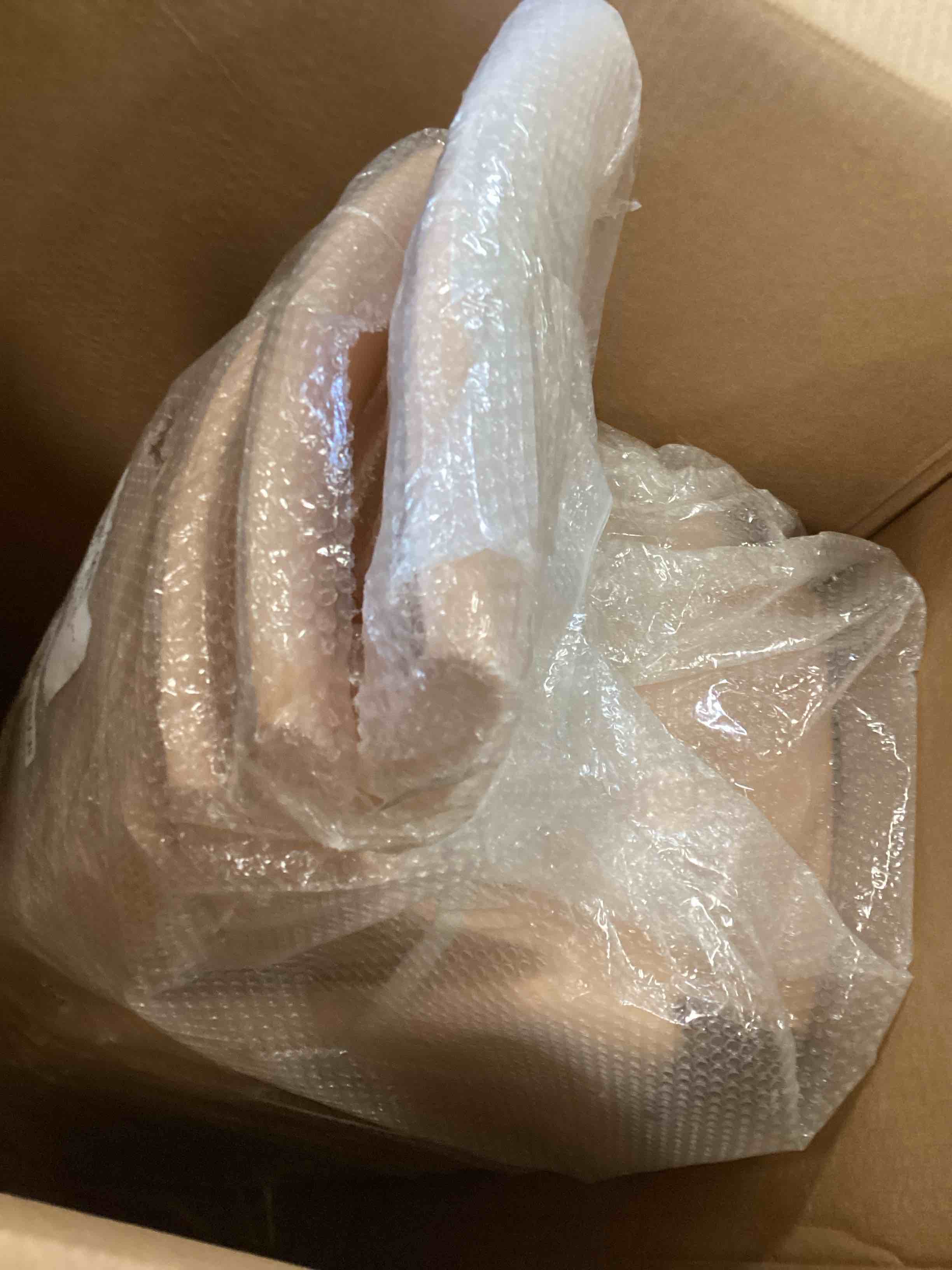 https://s3.amazonaws.com/lotting-images-prod/bidfta/GRA1872867_1738698836291.jpeg