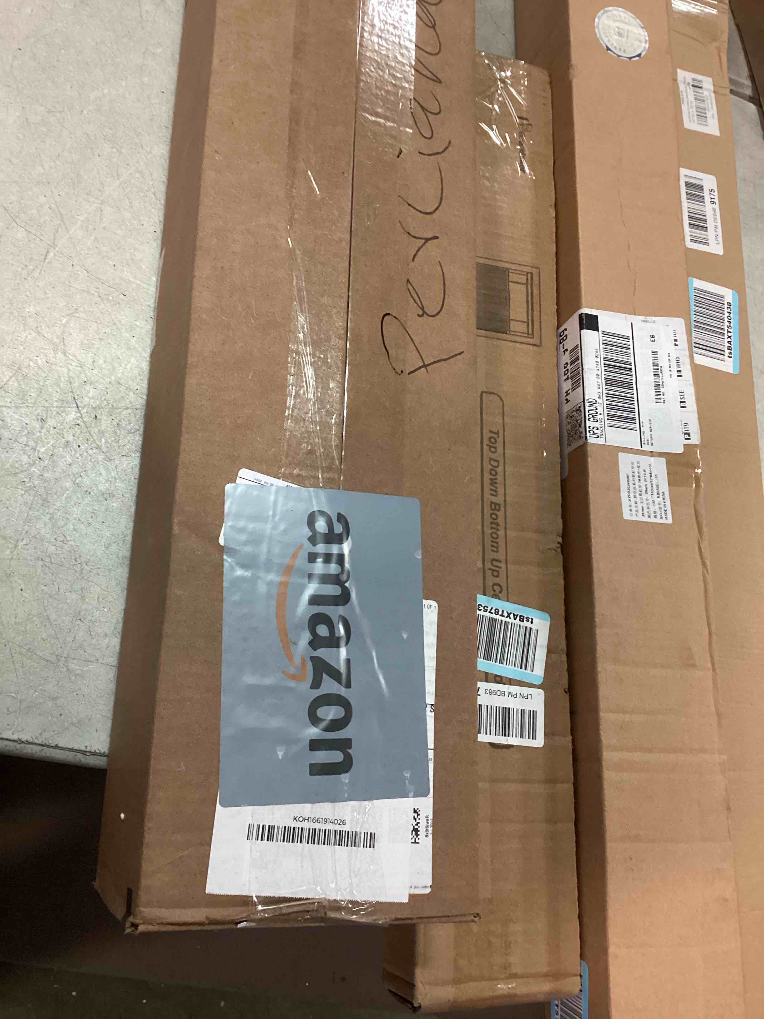 https://s3.amazonaws.com/lotting-images-prod/bidfta/GRA1873352_1735593149995.jpeg