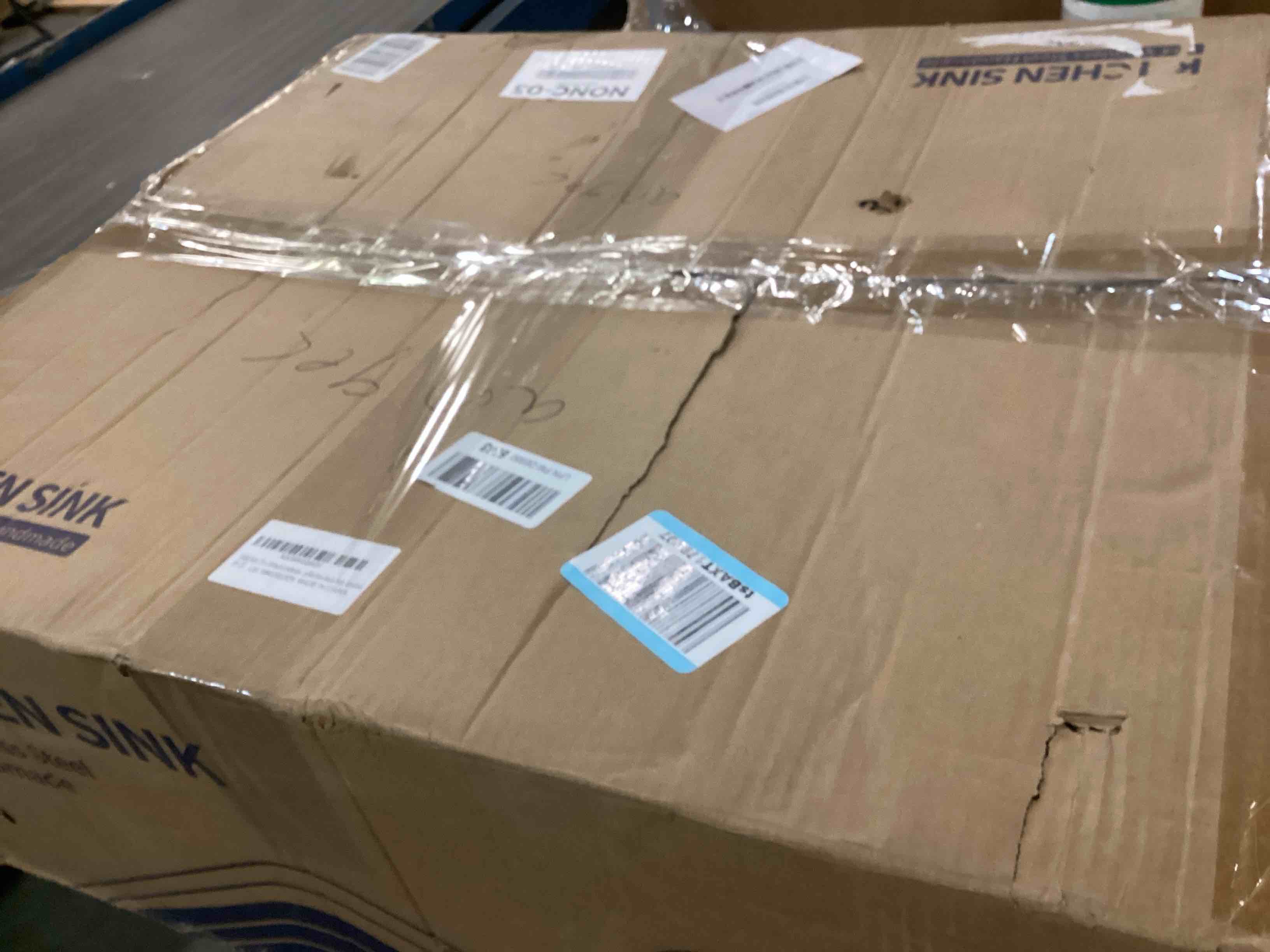 https://s3.amazonaws.com/lotting-images-prod/bidfta/GRA1873408_1735909919284.jpeg