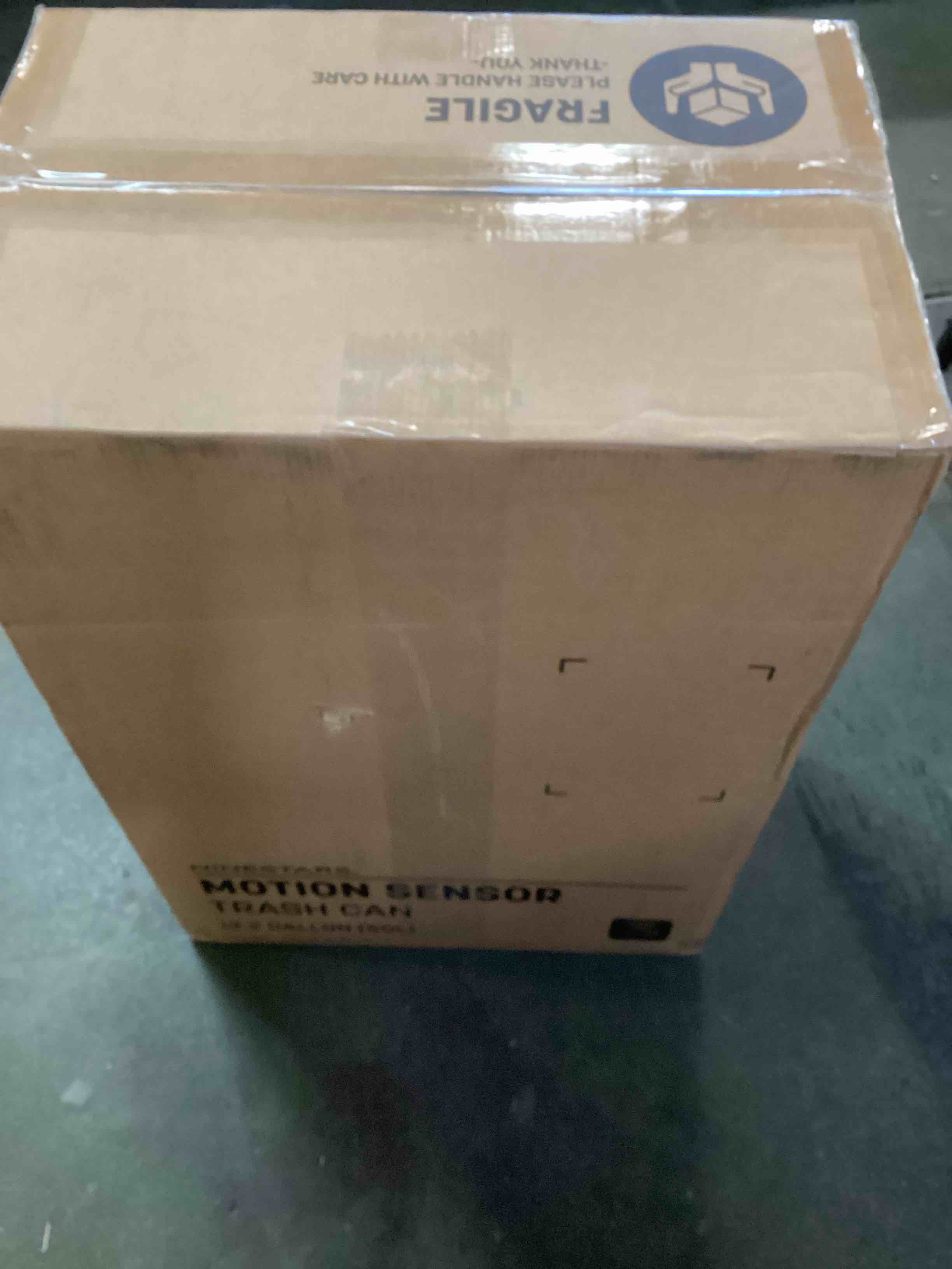 https://s3.amazonaws.com/lotting-images-prod/bidfta/GRA1873450_1735915451812.jpeg