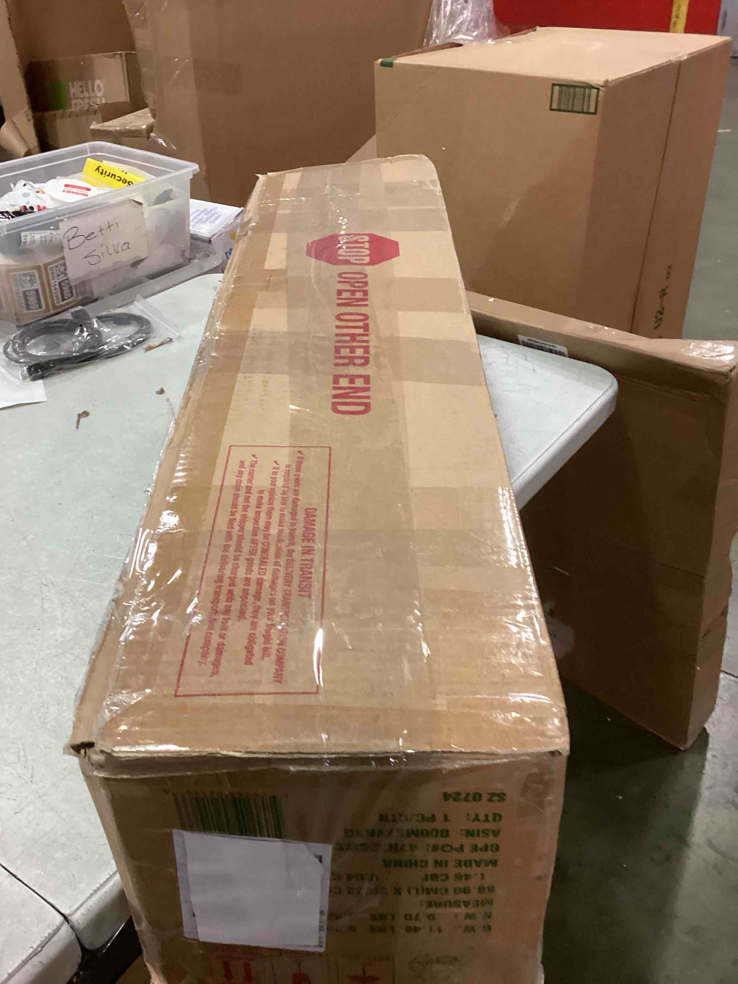 https://s3.amazonaws.com/lotting-images-prod/bidfta/GRA1873943_1736528080344.jpeg