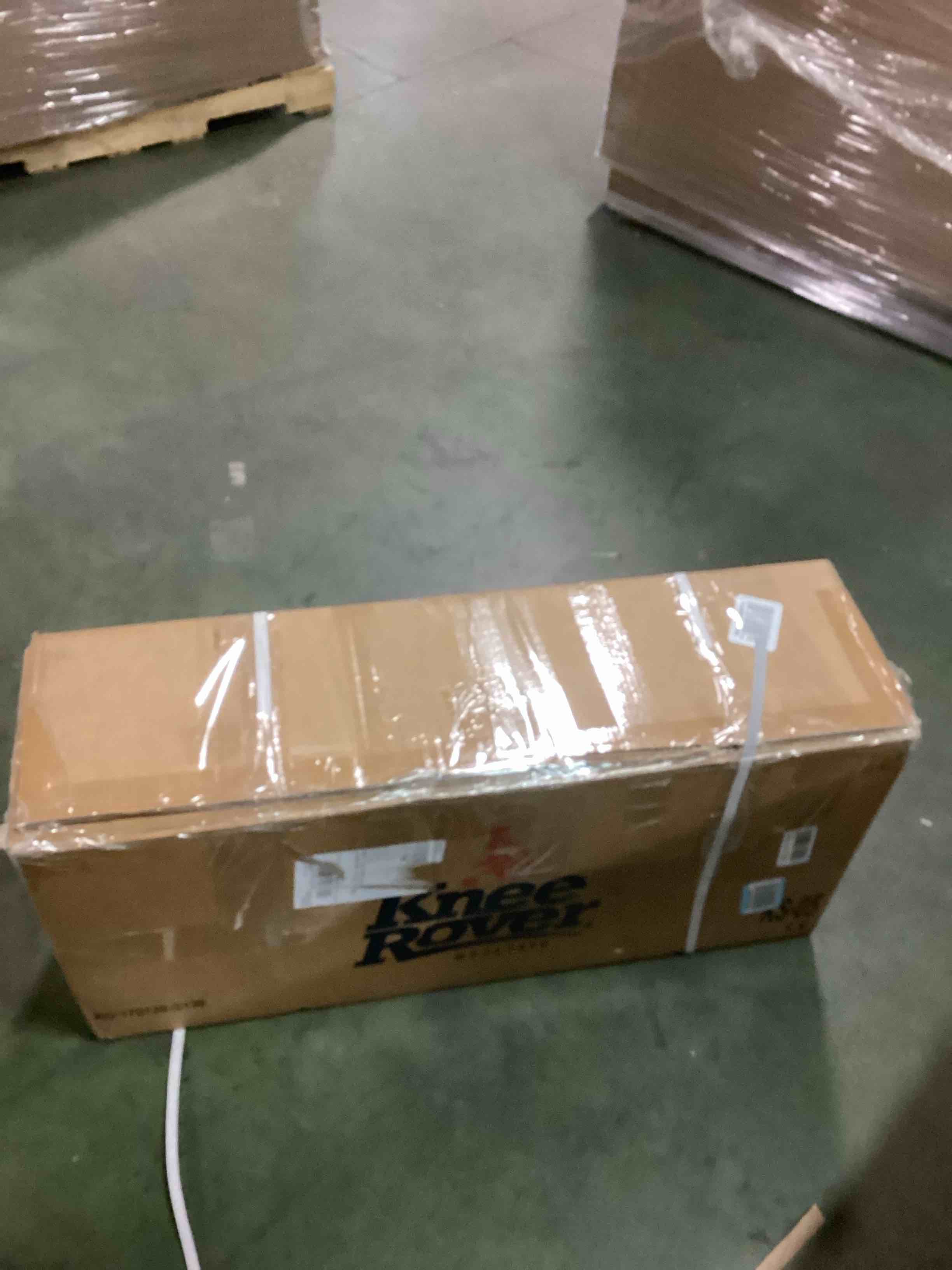 https://s3.amazonaws.com/lotting-images-prod/bidfta/GRA1874193_1736860204368.jpeg