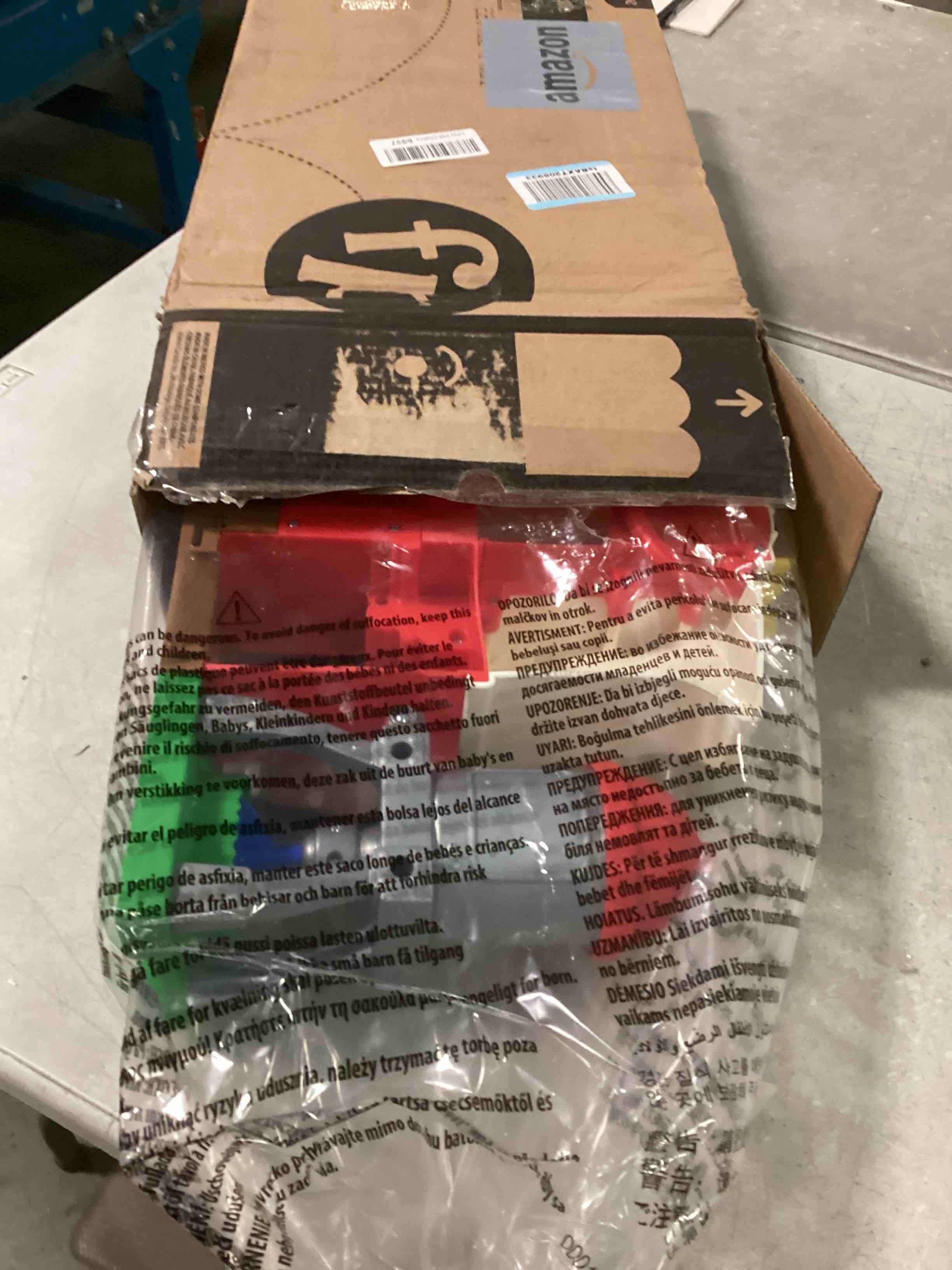 https://s3.amazonaws.com/lotting-images-prod/bidfta/GRA1874708_1737032138263.jpeg