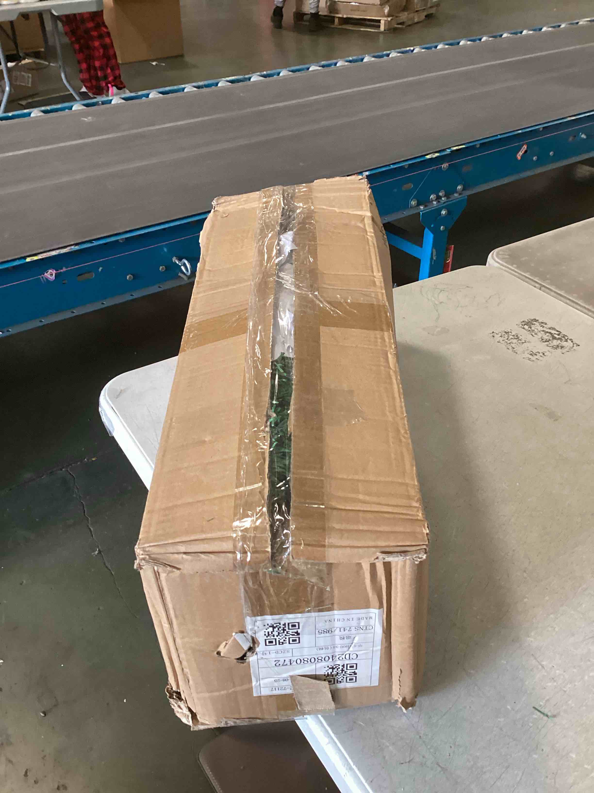 https://s3.amazonaws.com/lotting-images-prod/bidfta/GRA1874802_1737042225451.jpeg